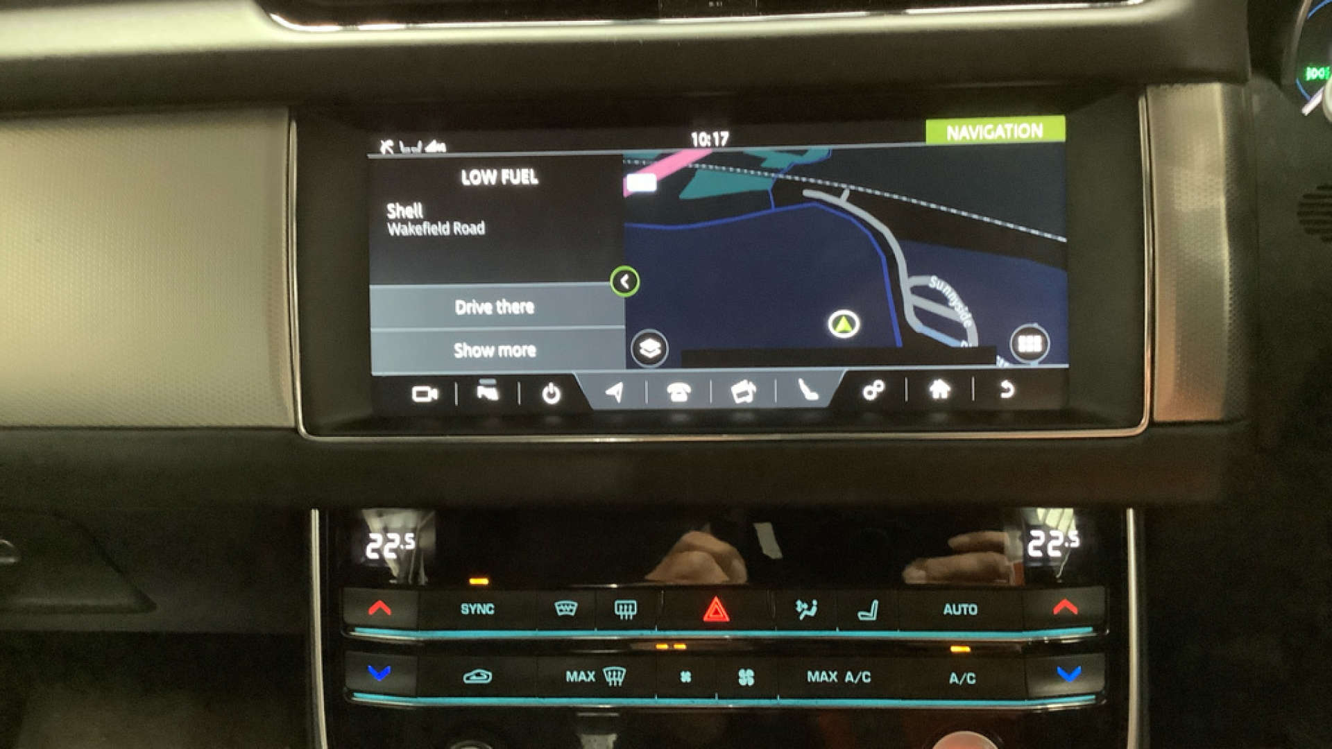 2020 Jaguar XF — image 14