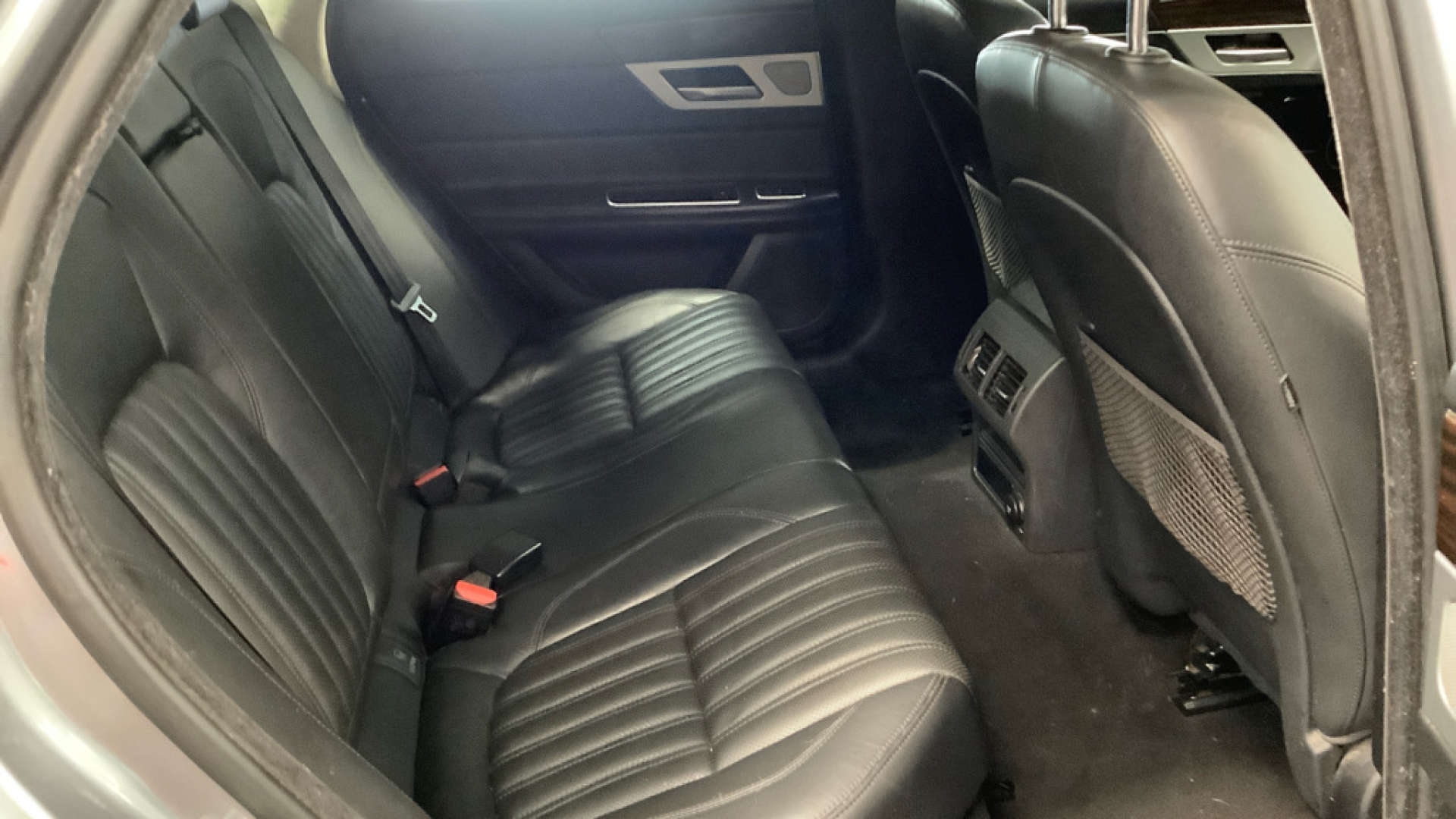 2020 Jaguar XF — image 11