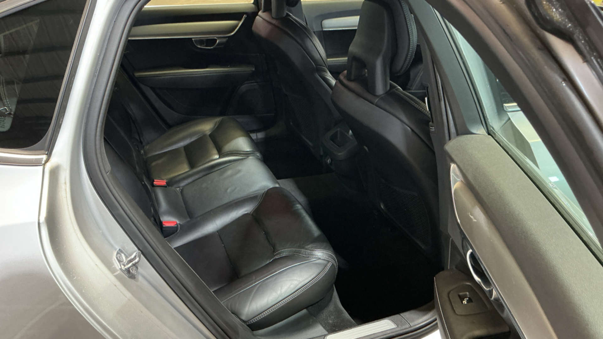 2017 Volvo S90 — image 11