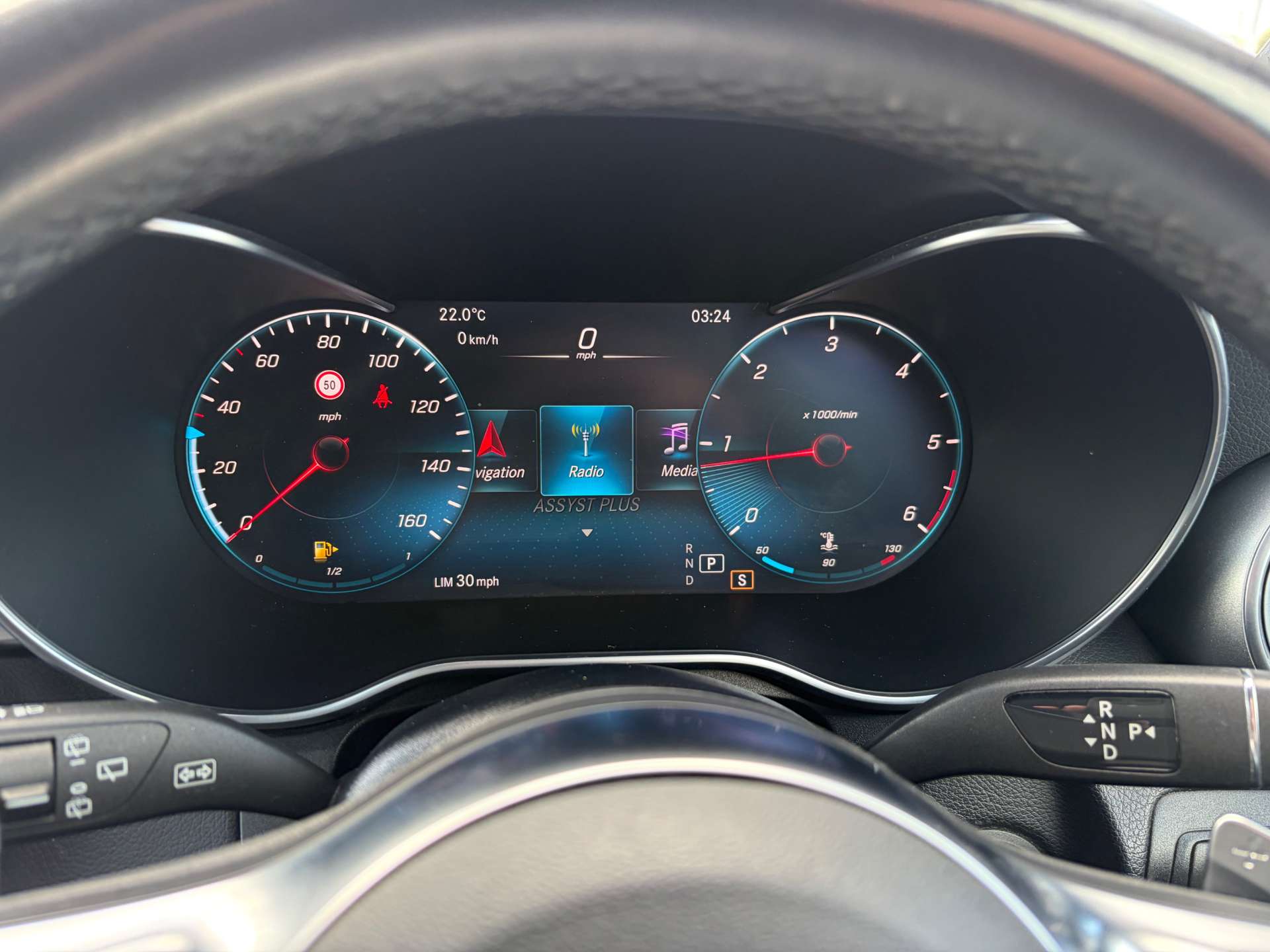 2019 Mercedes-Benz GLC300 — image 44