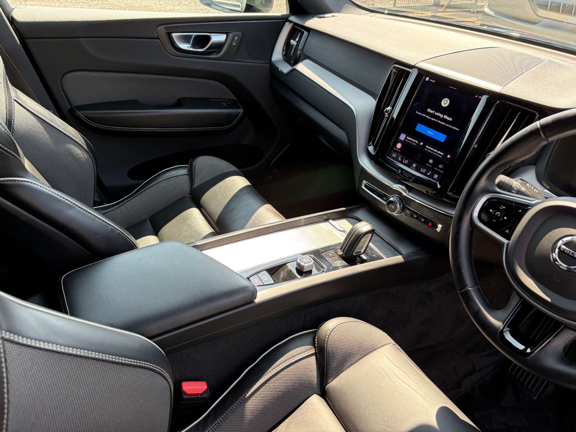 2021 Volvo XC60 — image 36