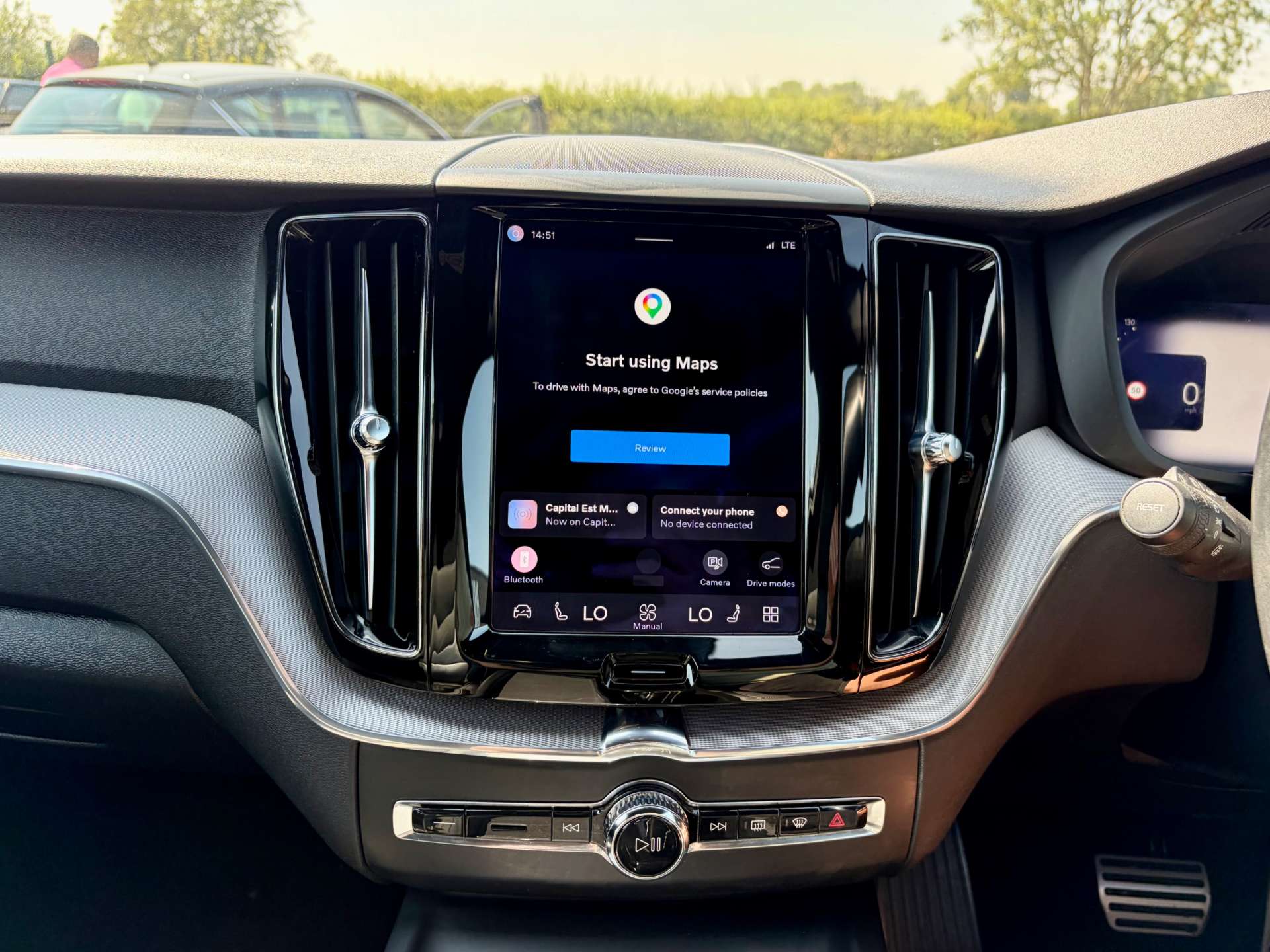 2021 Volvo XC60 — image 38