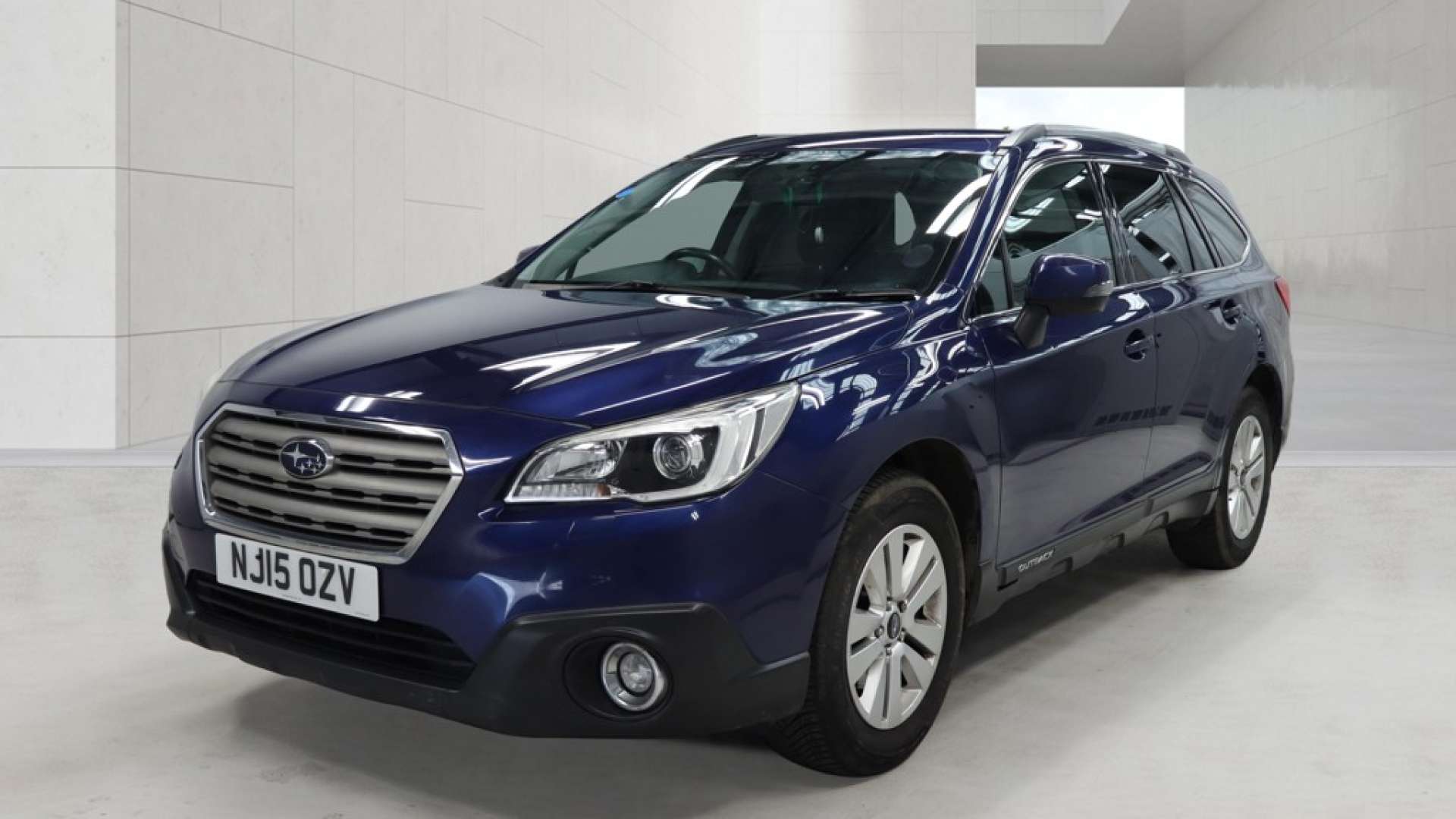 2015 Subaru Outback — image 3