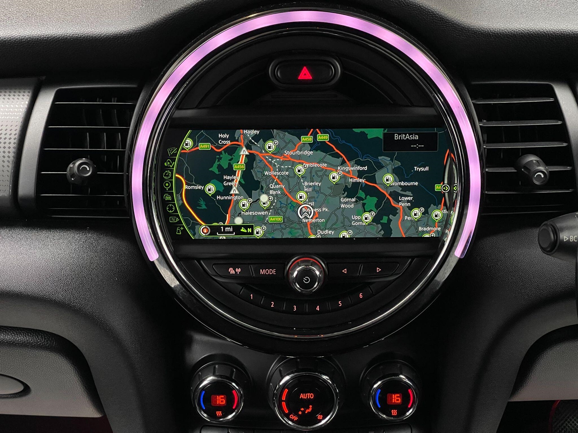 Used MINI Hatch 1.5 Cooper D Hatchback Manual Euro 6 for sale in Dudley ...