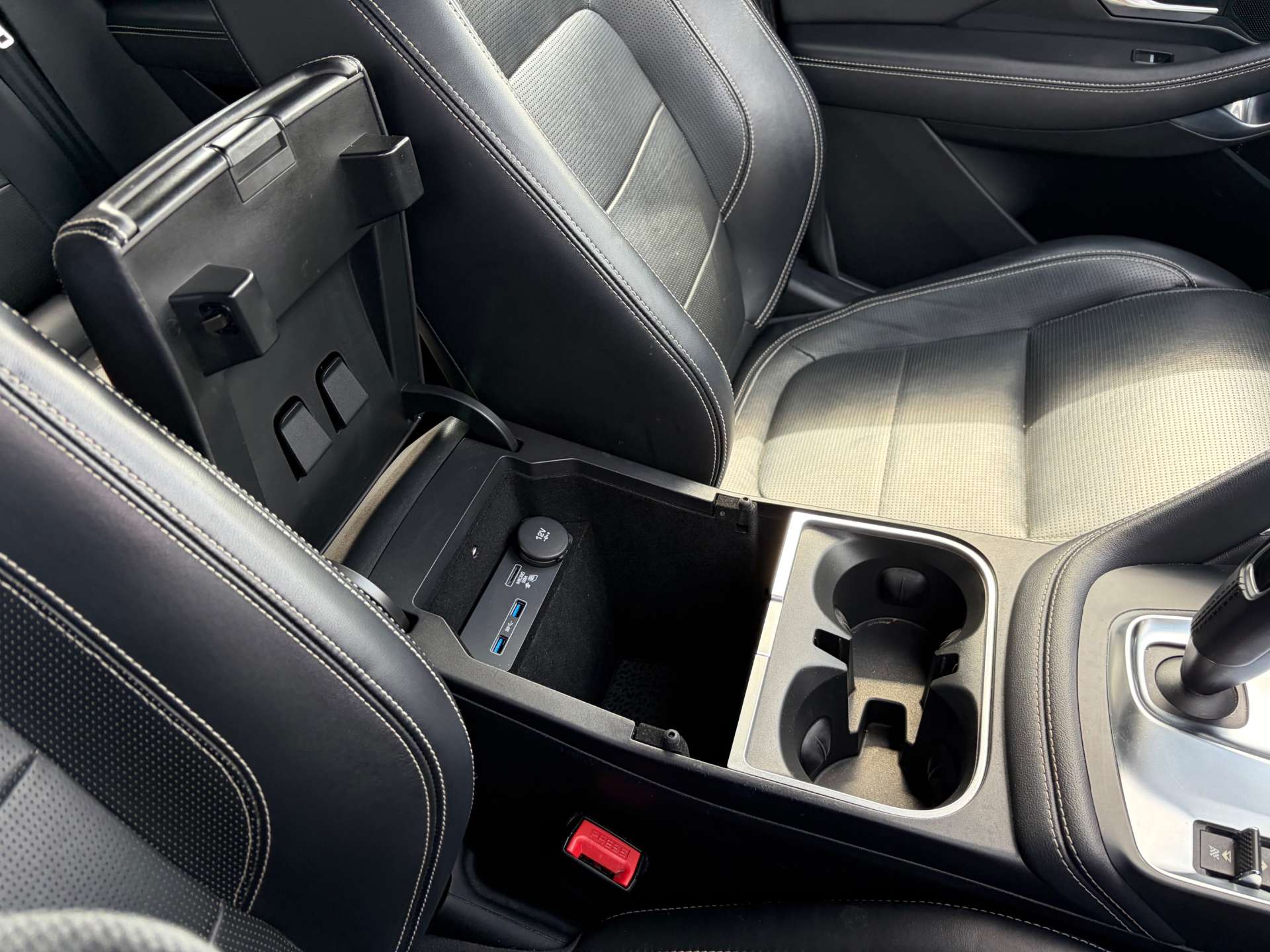 2018 Jaguar E-PACE — image 47