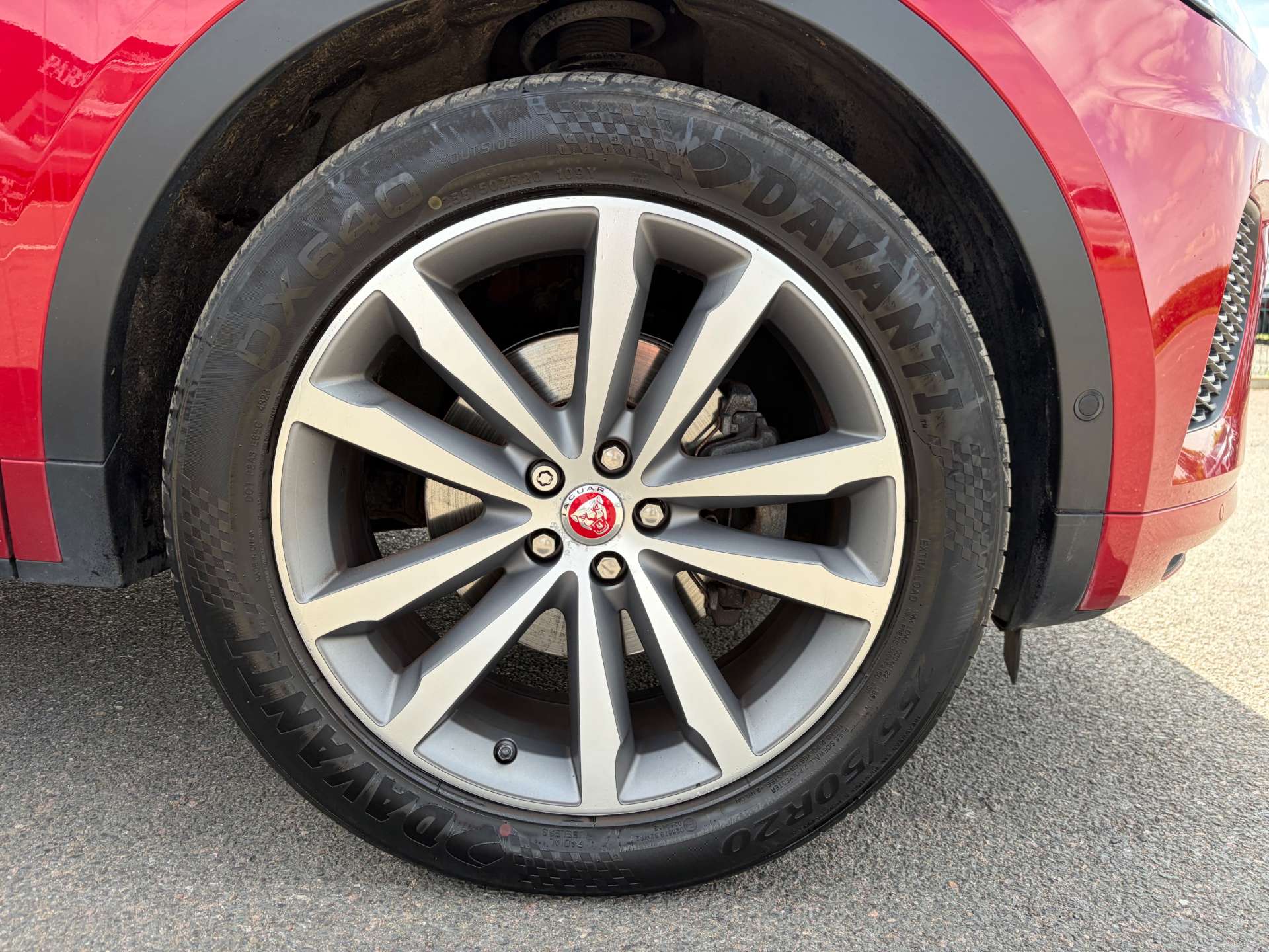 2018 Jaguar E-PACE — image 12
