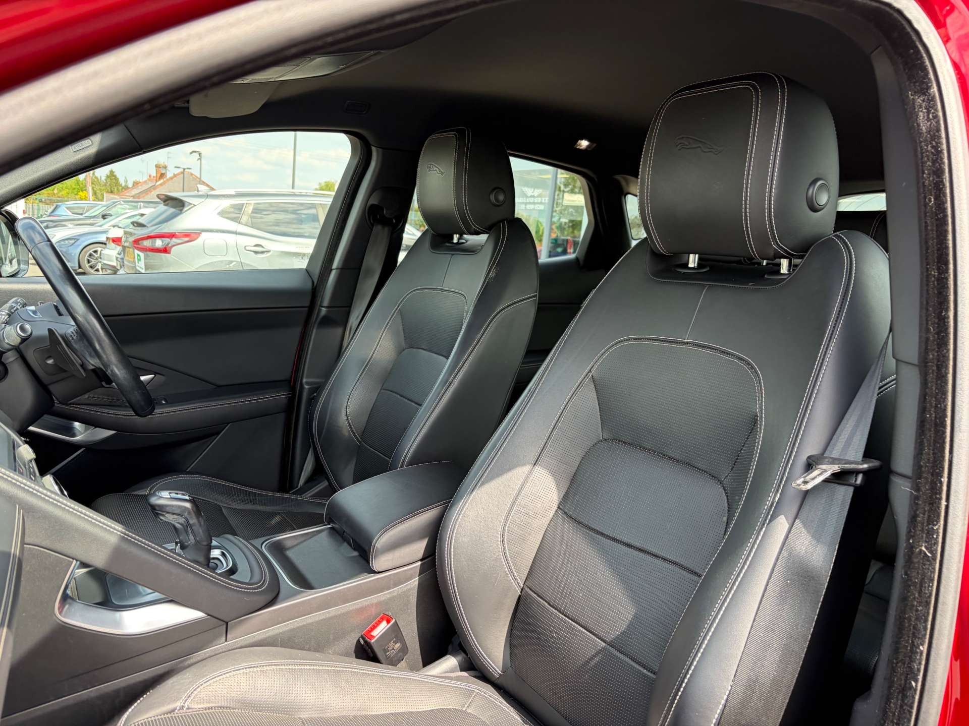 2018 Jaguar E-PACE — image 17