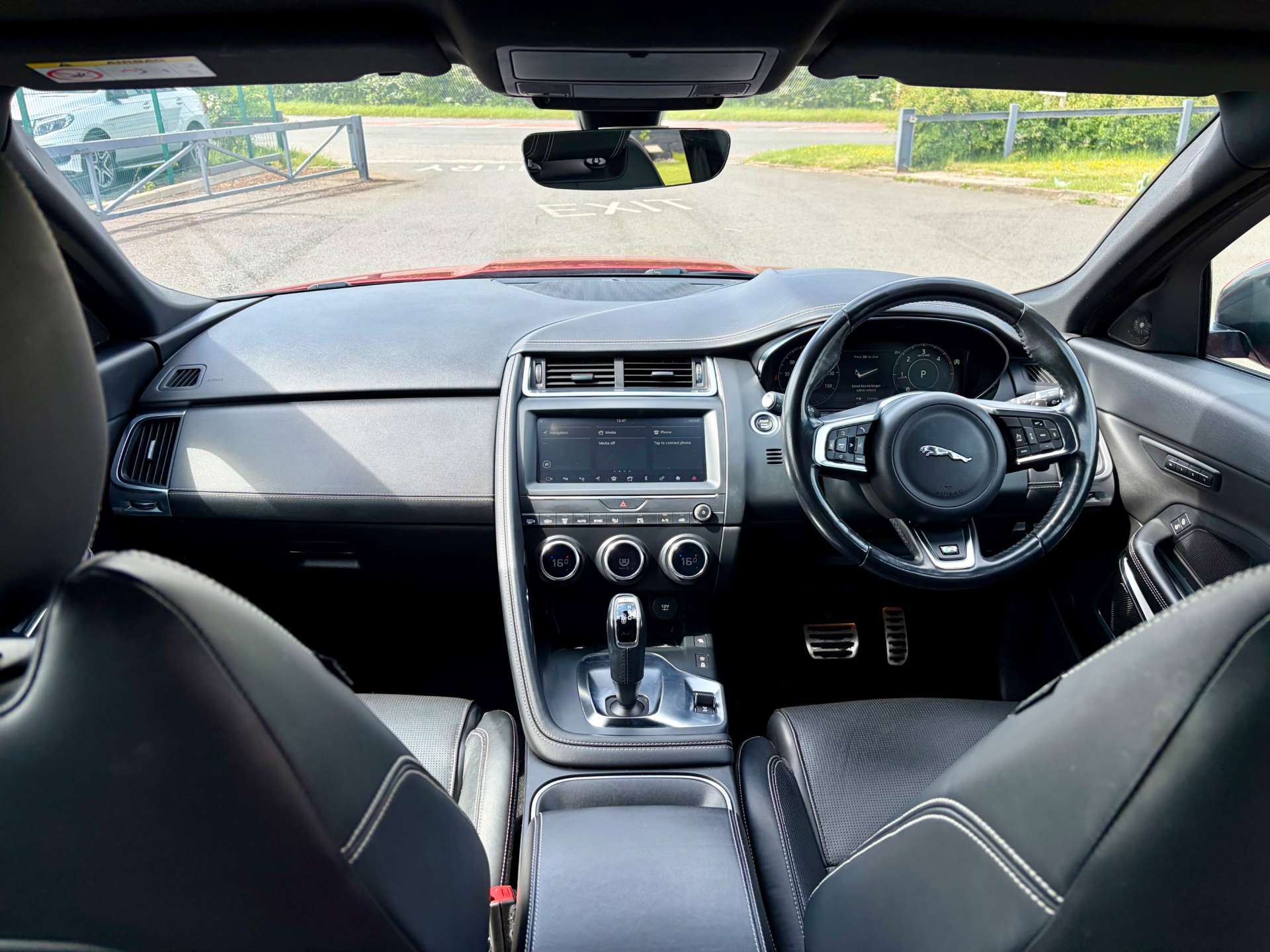 2018 Jaguar E-PACE — image 33