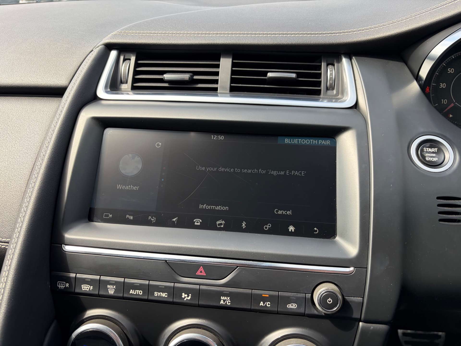 2018 Jaguar E-PACE — image 51