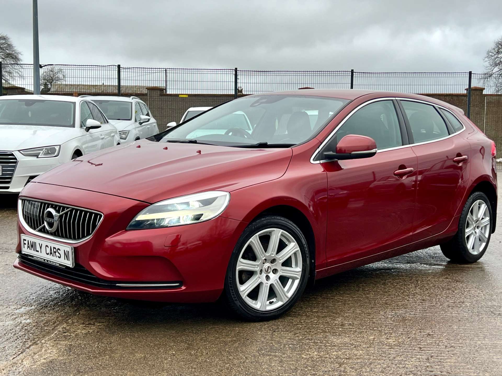 Used Volvo V40