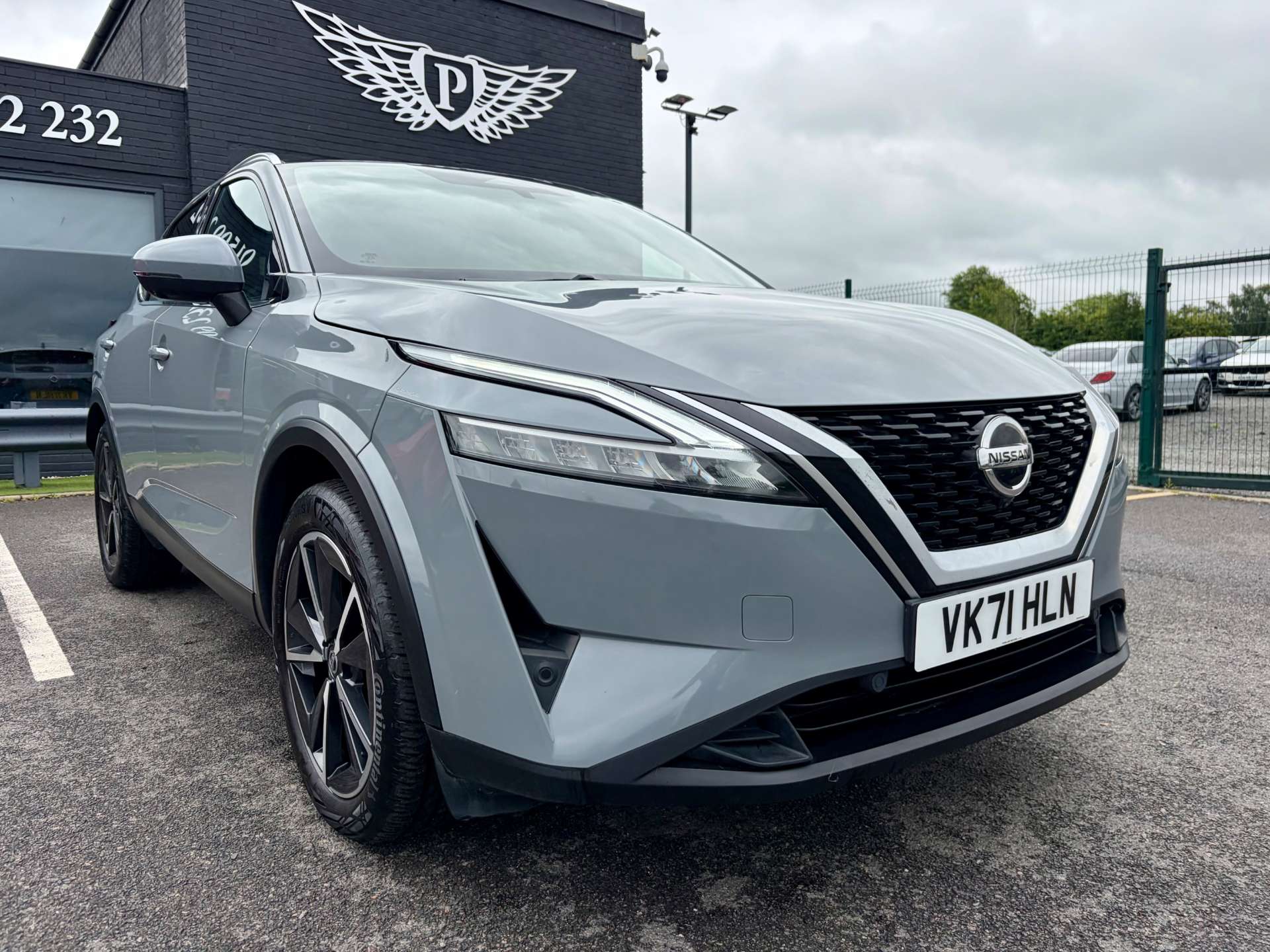 2021 Nissan Qashqai — image 2