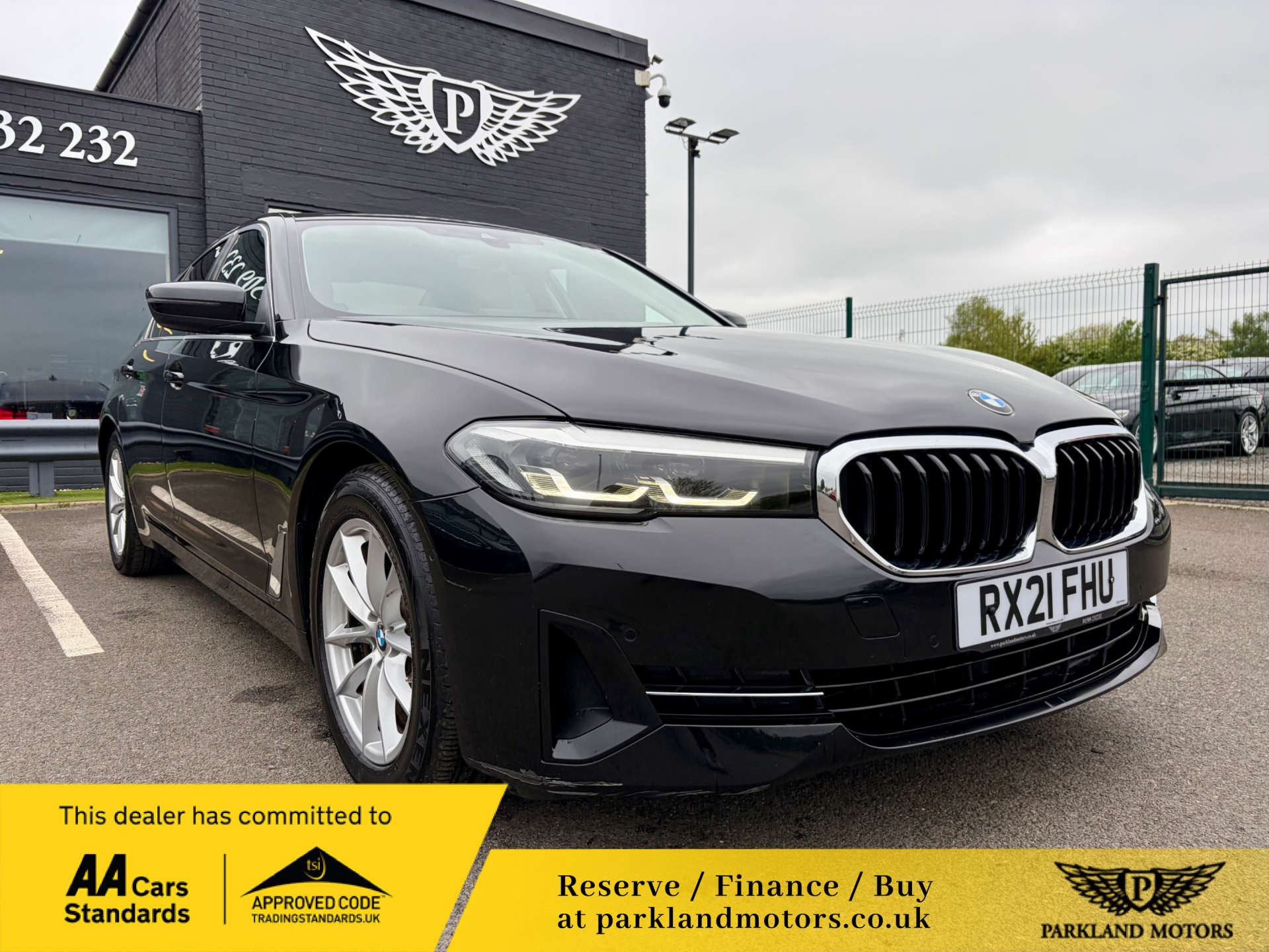 2025 5 SERIES 520D SE MHEV AUTO 2025 AUTOMATIC 52,207 MI HYBRID 287.49 MONTH 18,995... photo