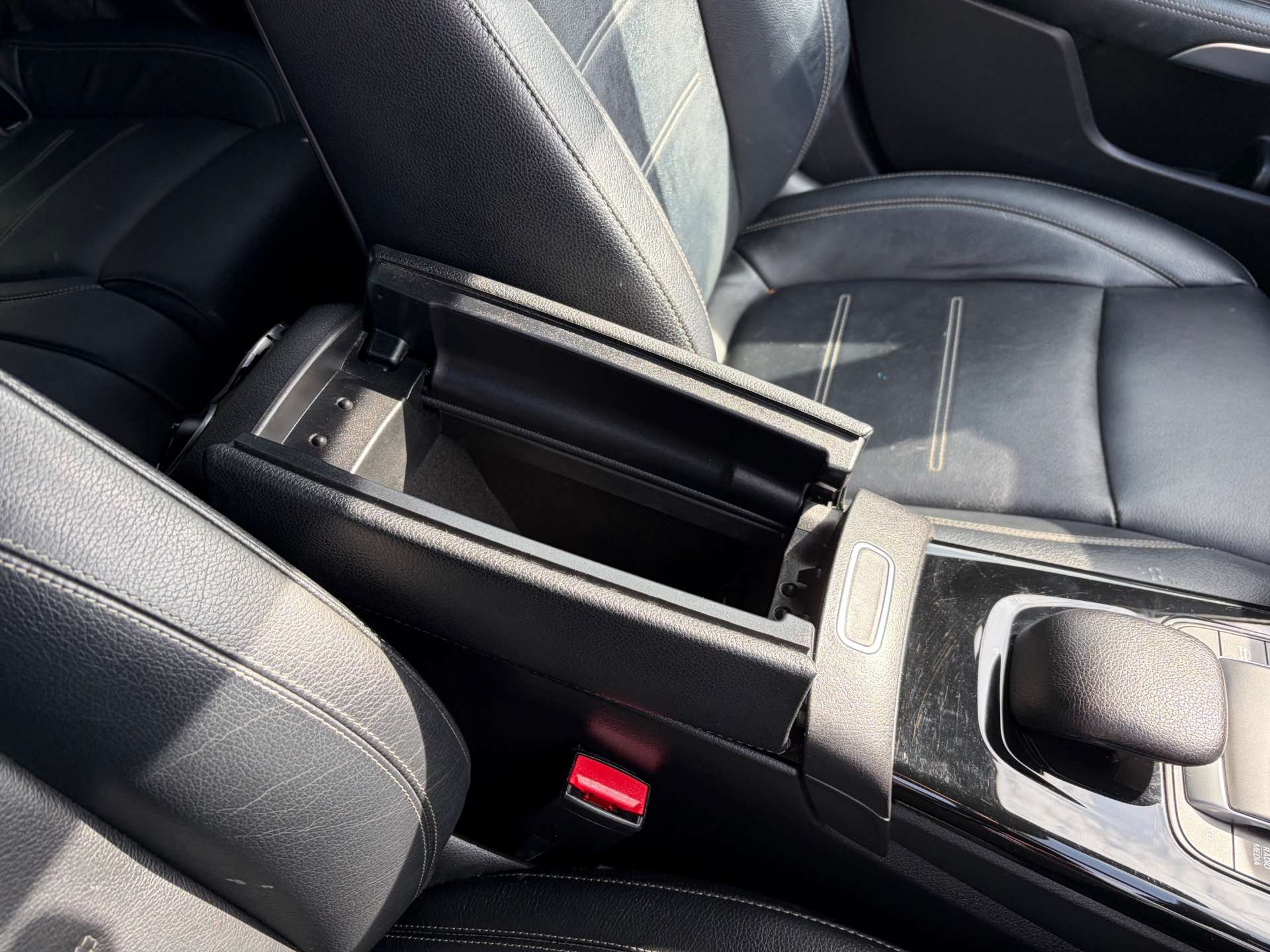 2022 Mercedes CLA180 — image 41