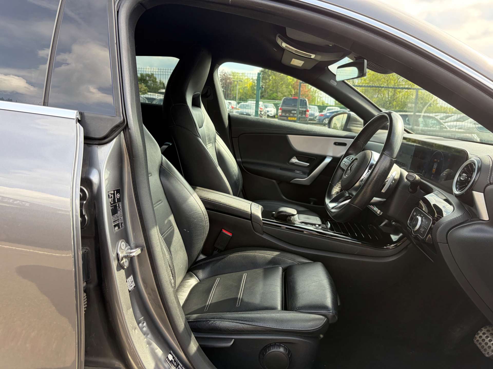 2022 Mercedes CLA180 — image 34