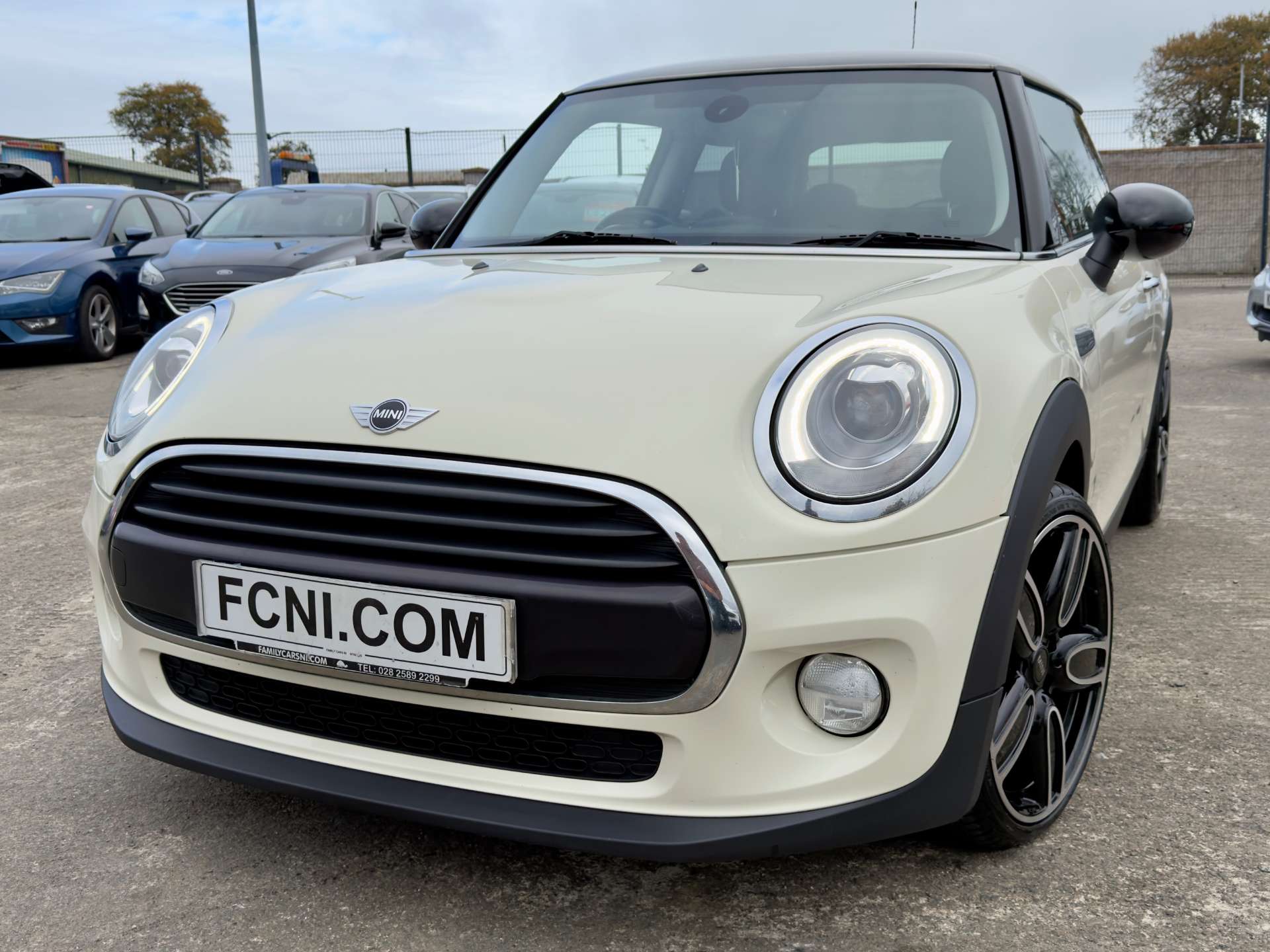 Used MINI Hatch