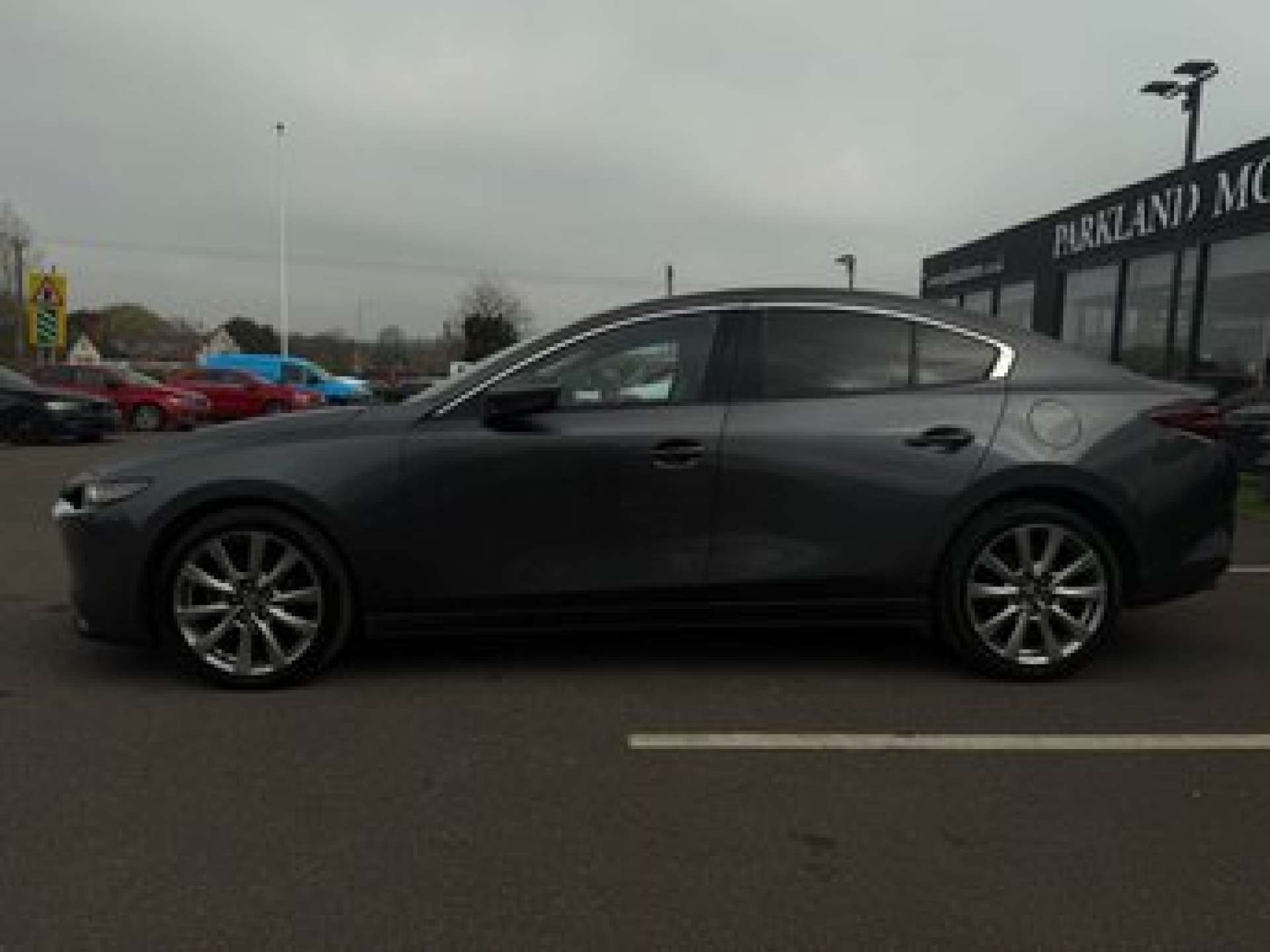 2019 Mazda Mazda3 — image 8