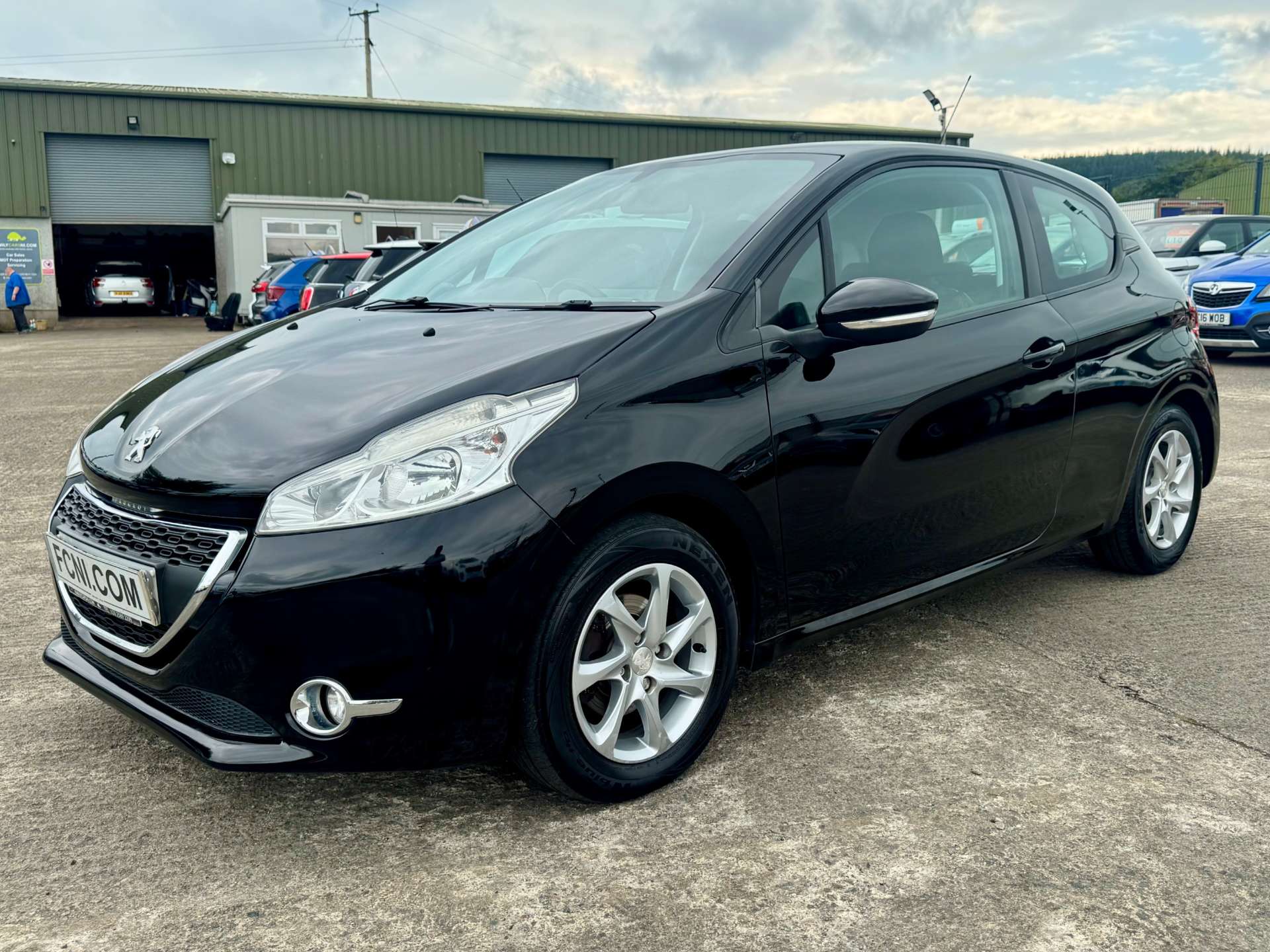 Used Peugeot 208 in Ballymena, Northern Ireland Used Peugeot 208 in Ballymena, Northern Ireland