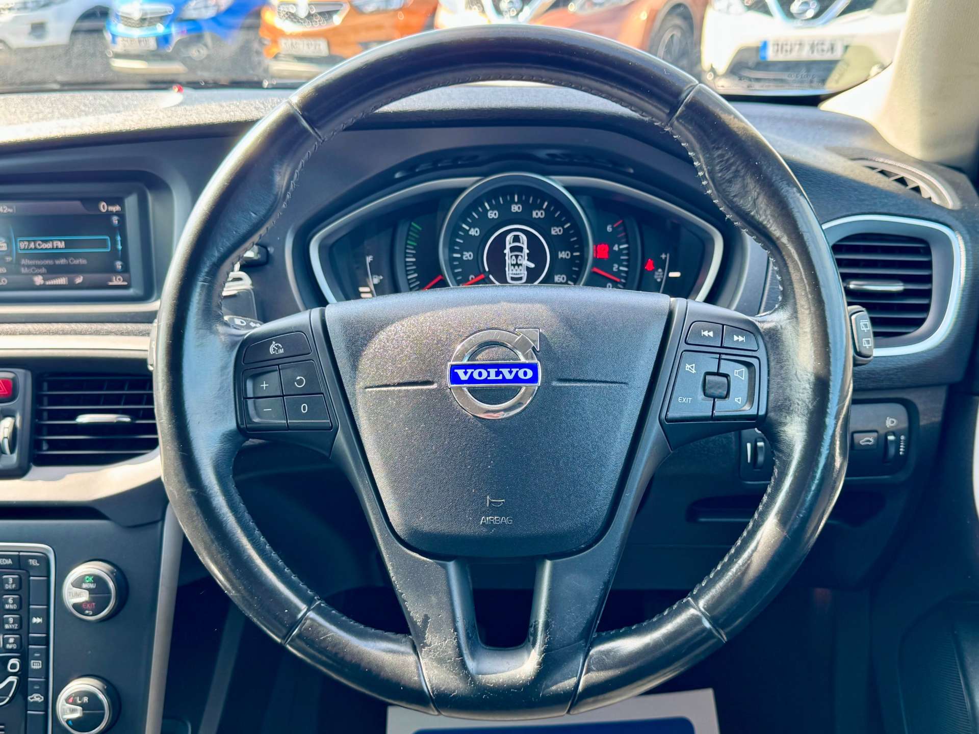 Used Volvo V40