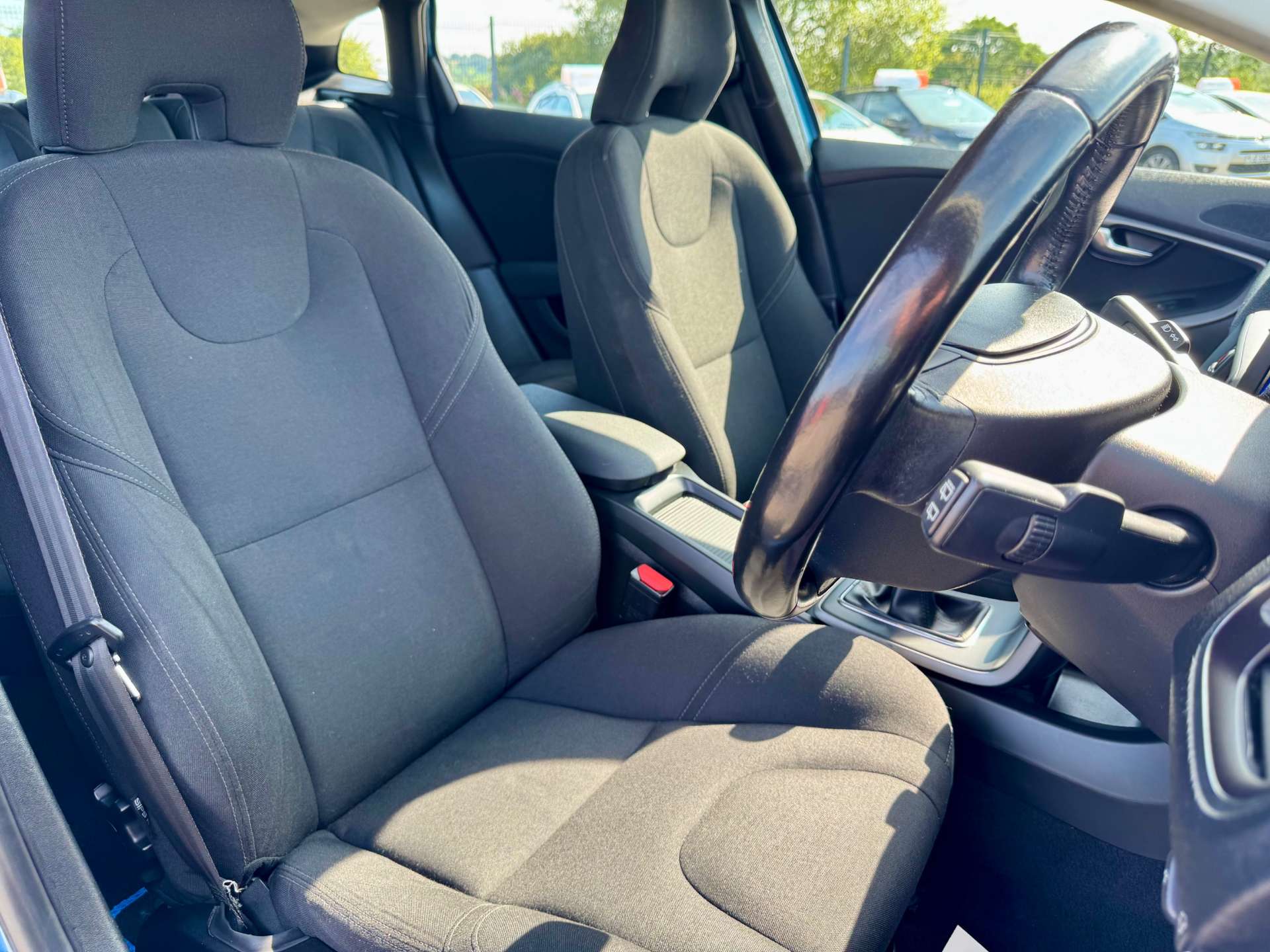Used Volvo V40