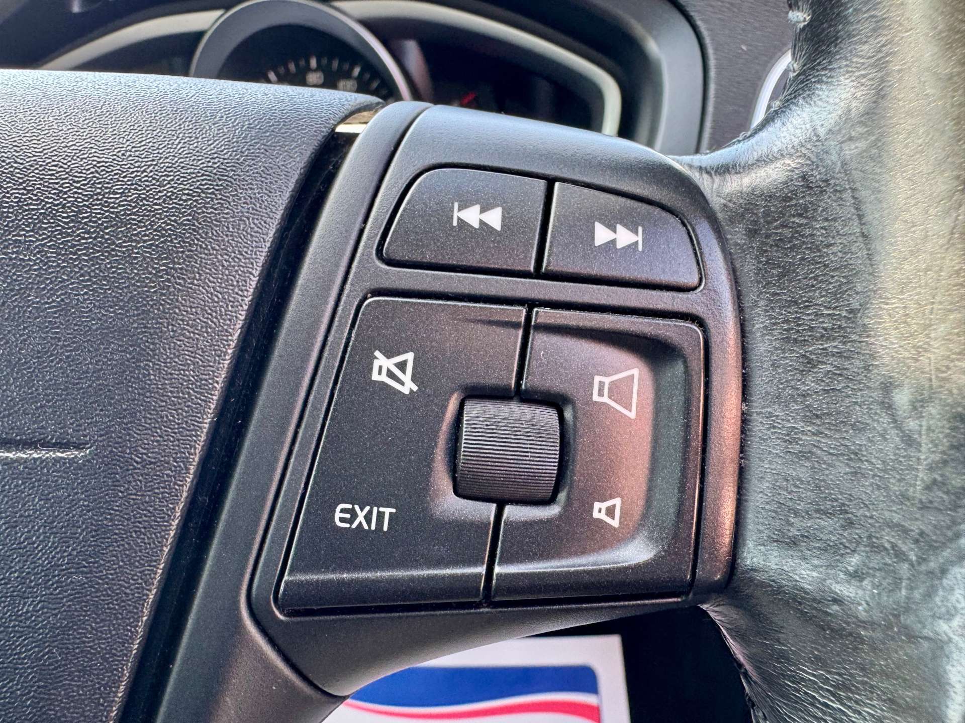 Used Volvo V40