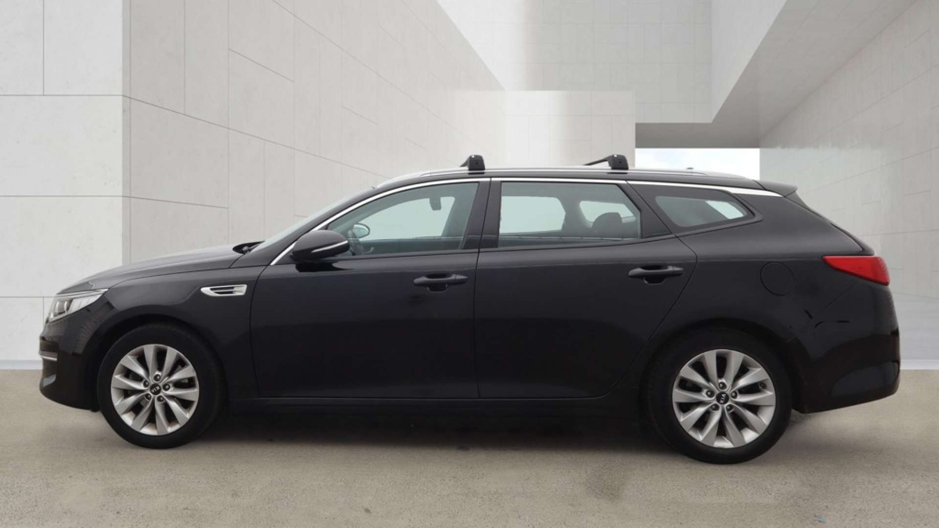2018 Kia Optima — image 7
