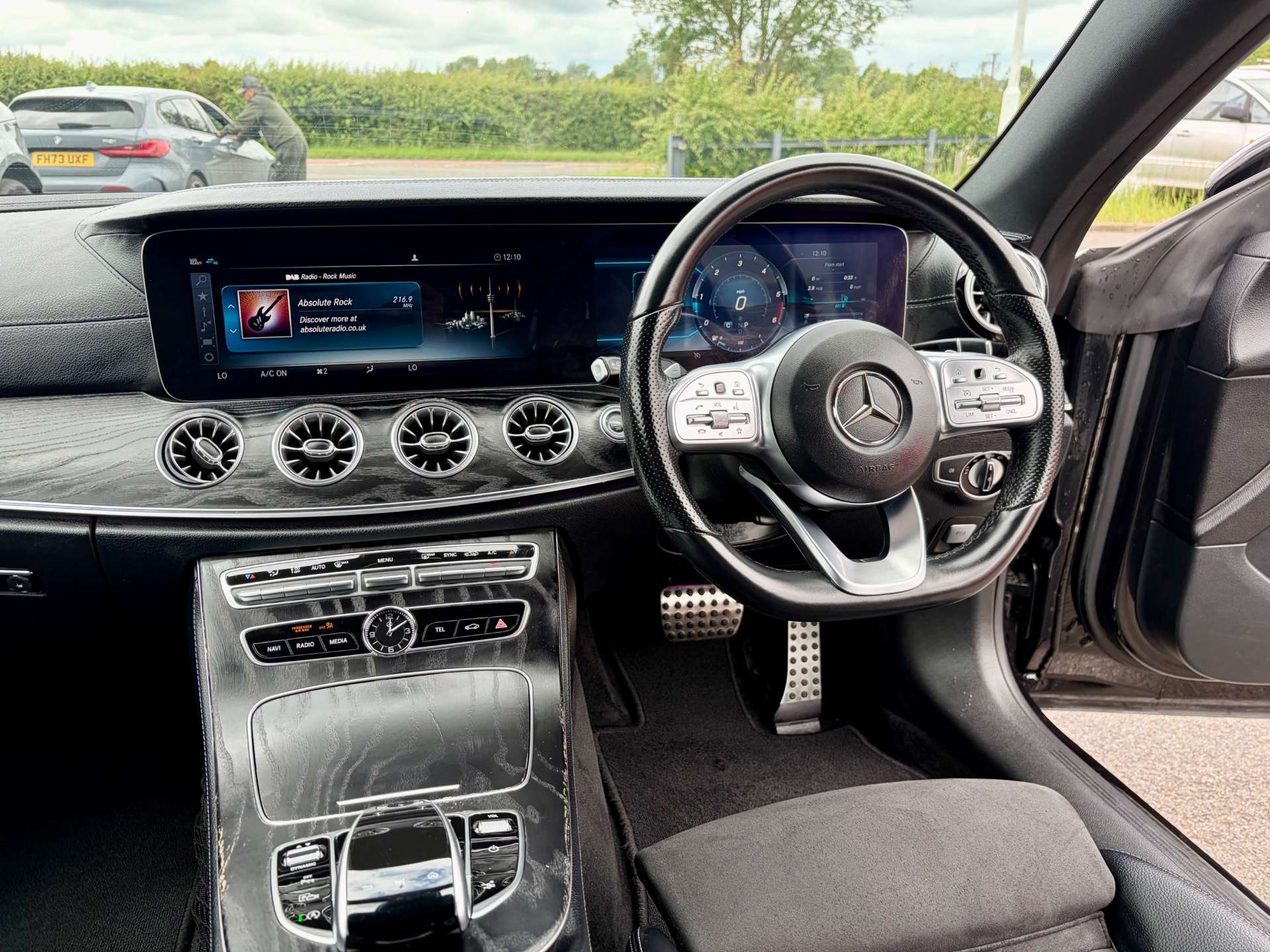 2019 Mercedes E220d — image 3