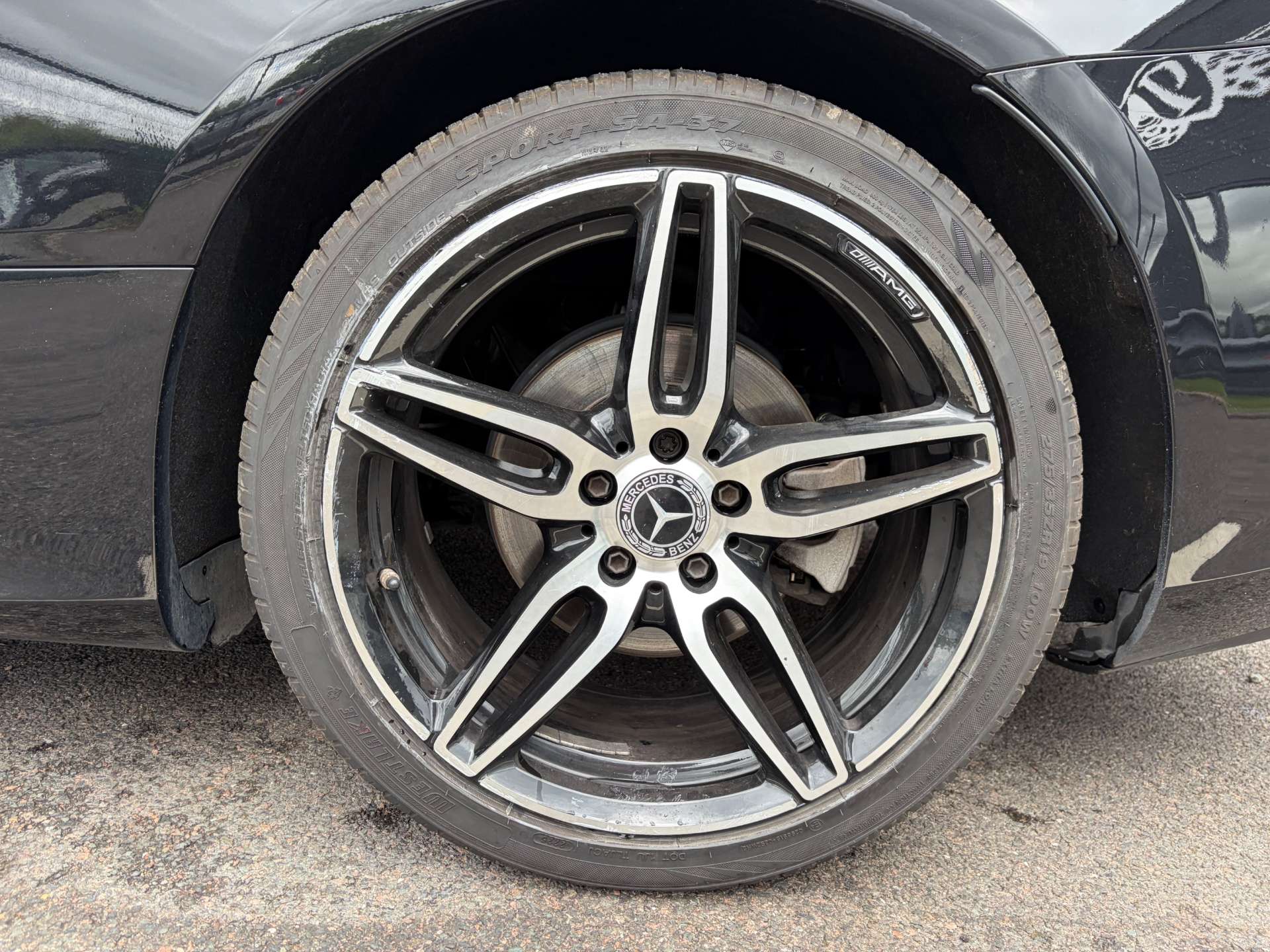2019 Mercedes E220d — image 11