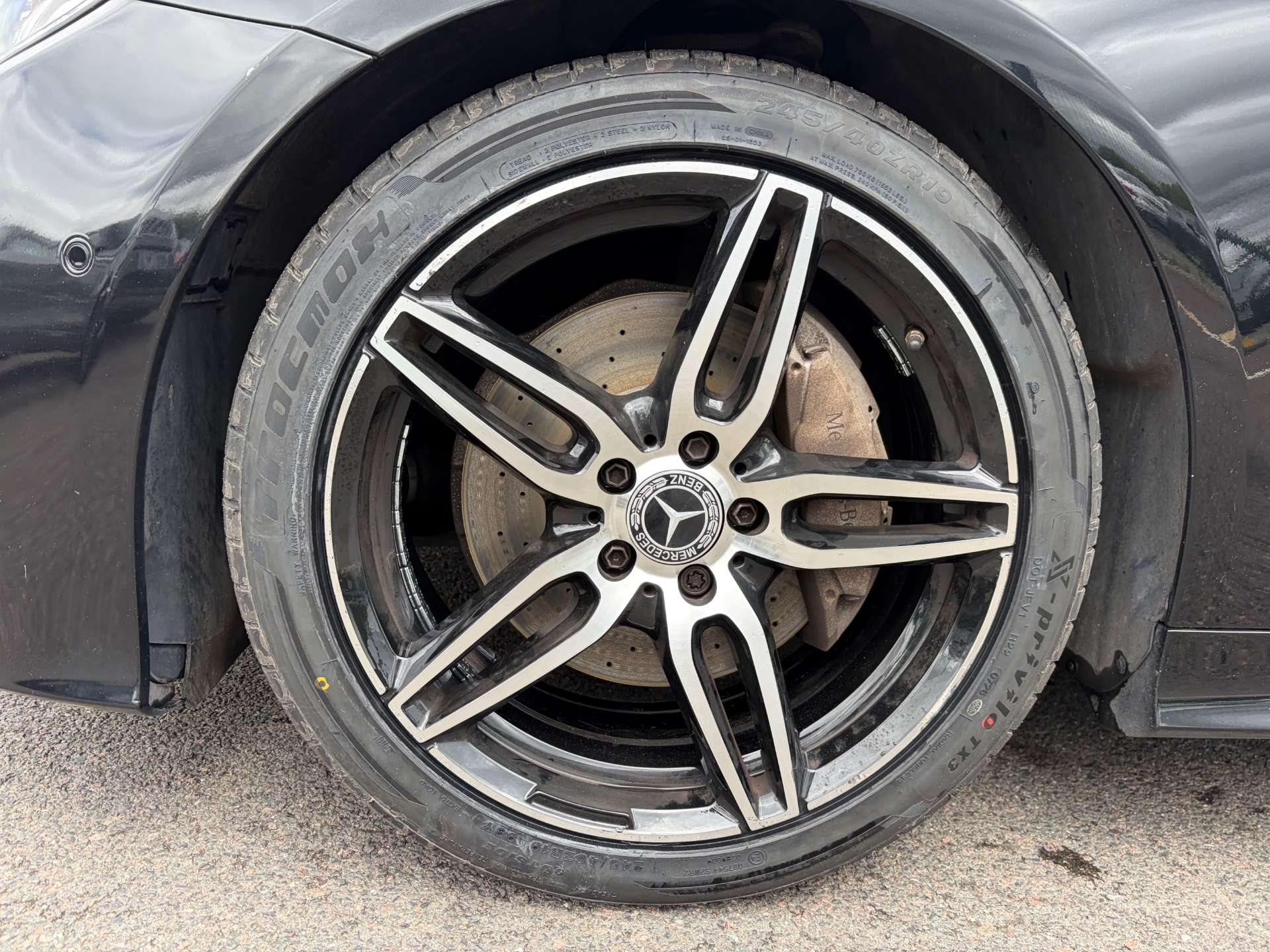2019 Mercedes E220d — image 14