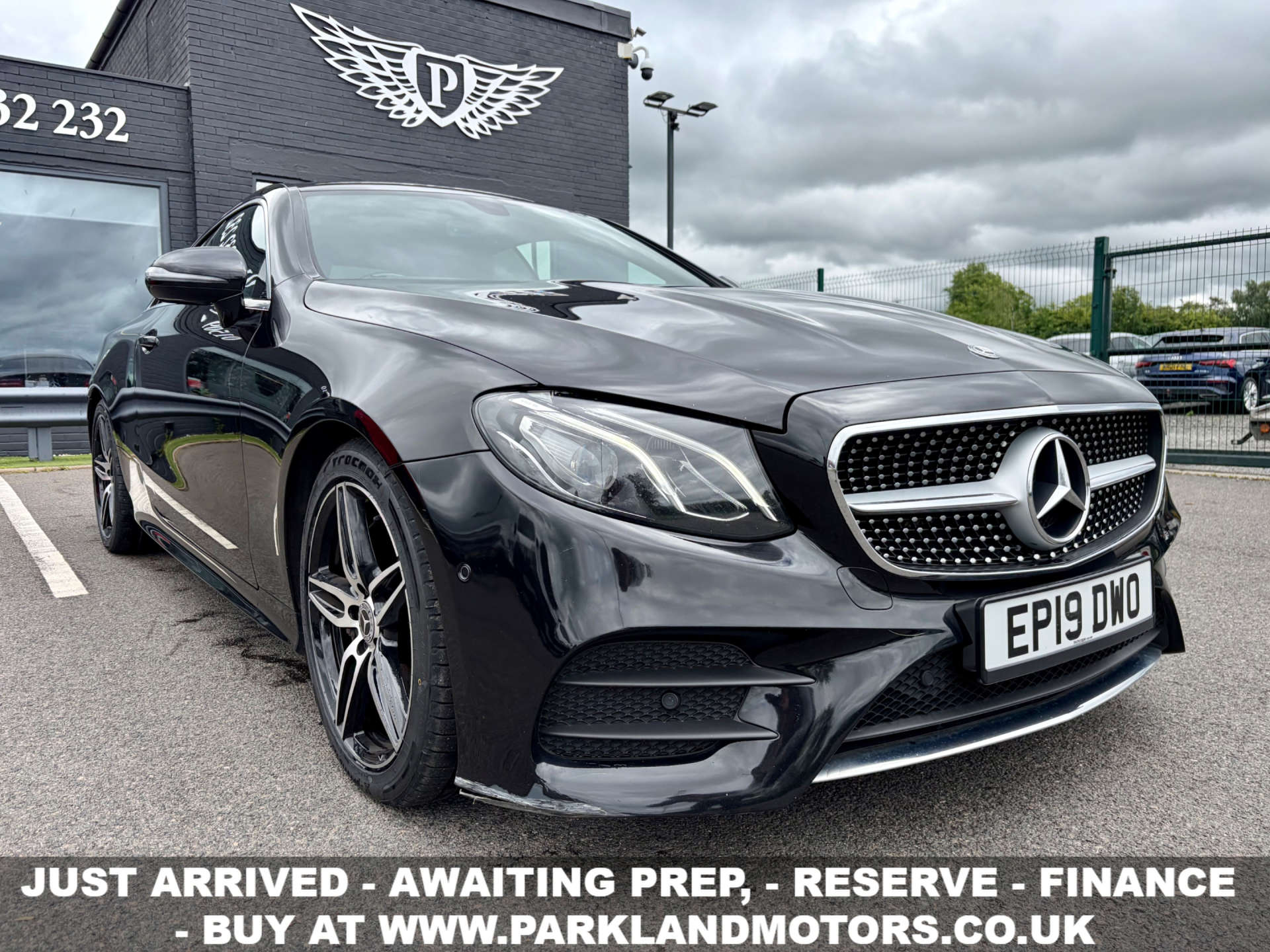 2019 Mercedes E220d exterior view