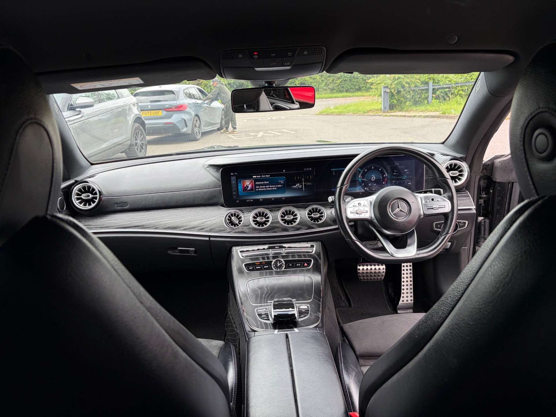 2019 Mercedes E220d — image 27