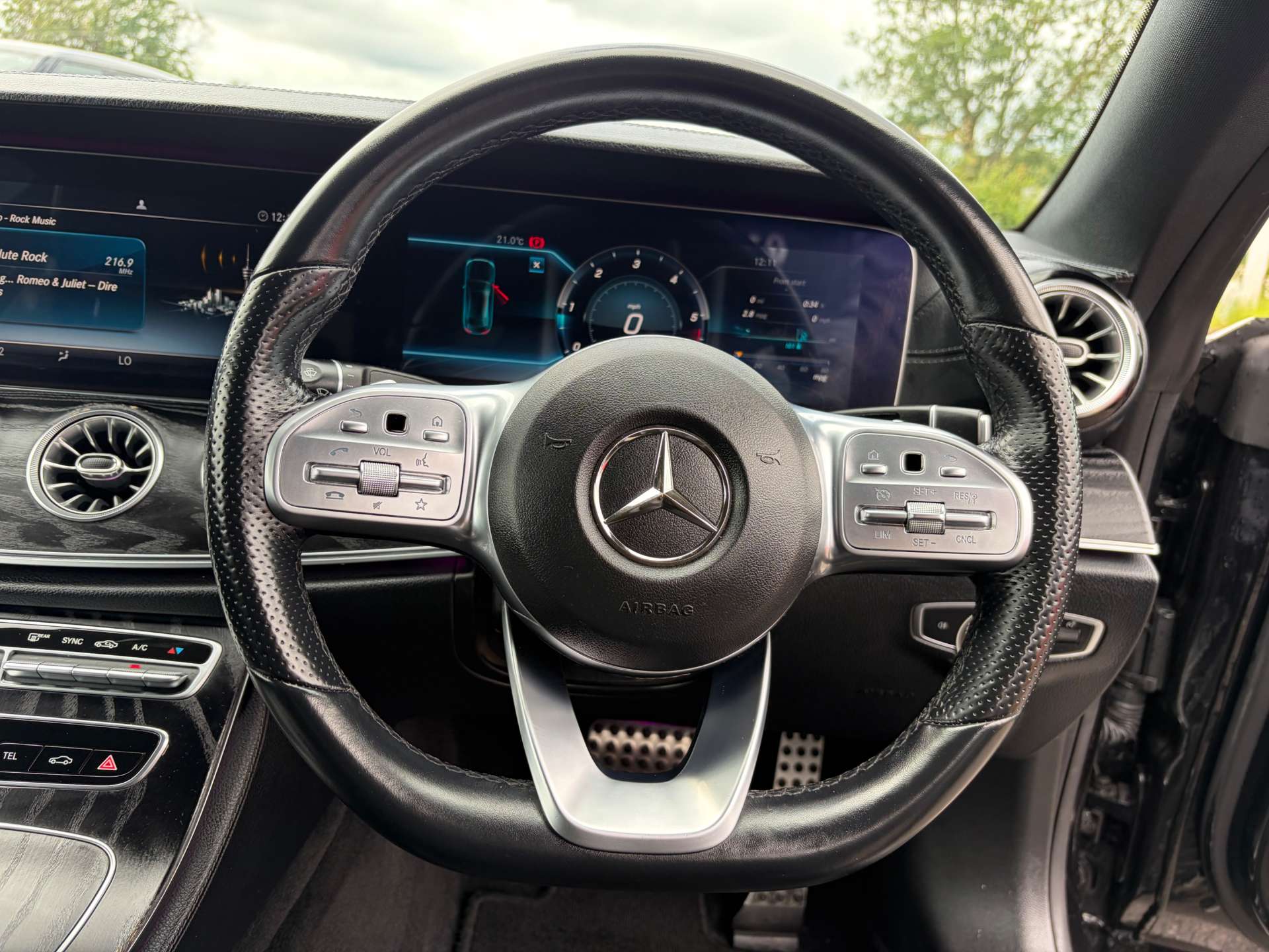 2019 Mercedes E220d — image 33