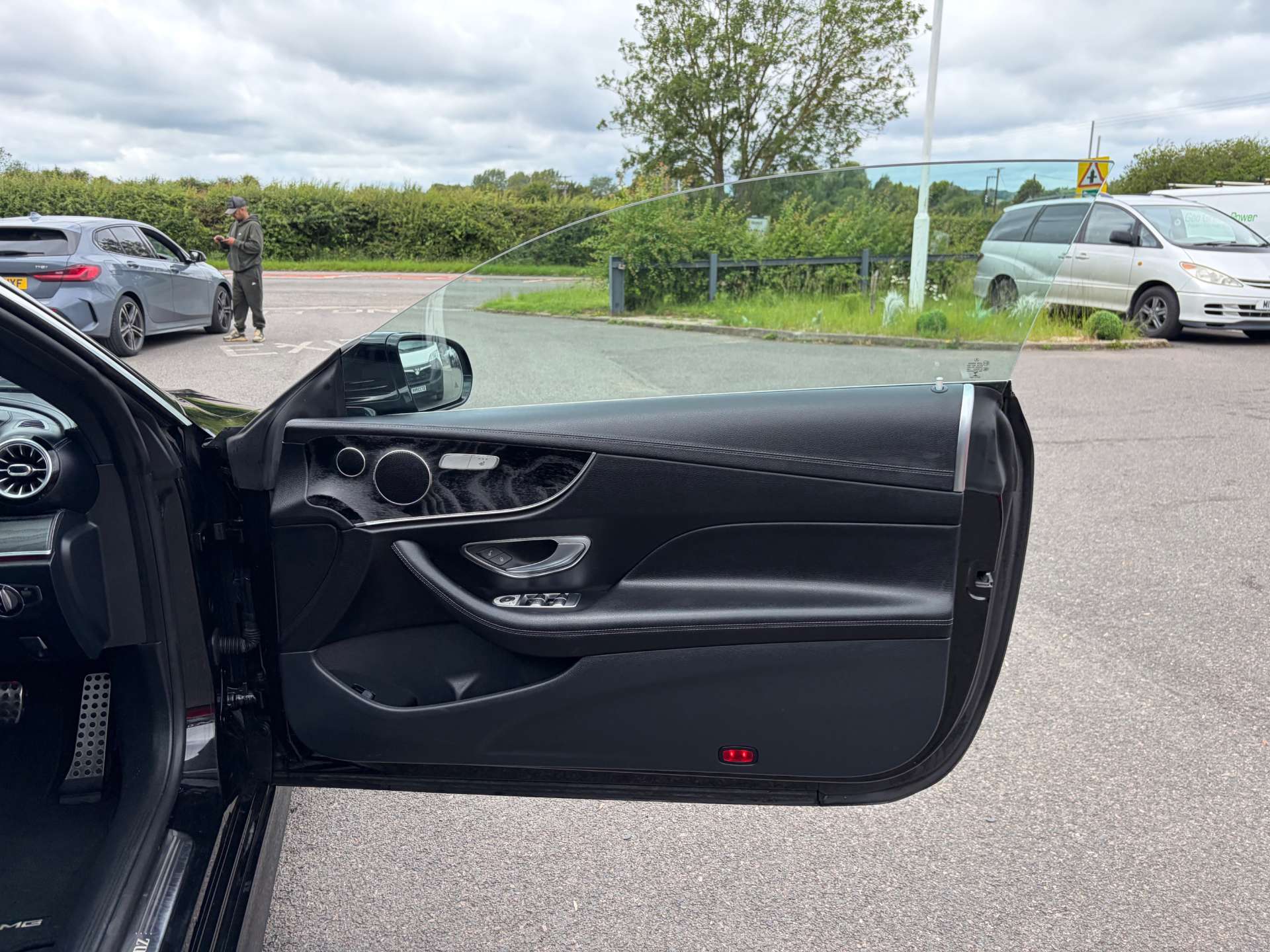 2019 Mercedes E220d — image 28