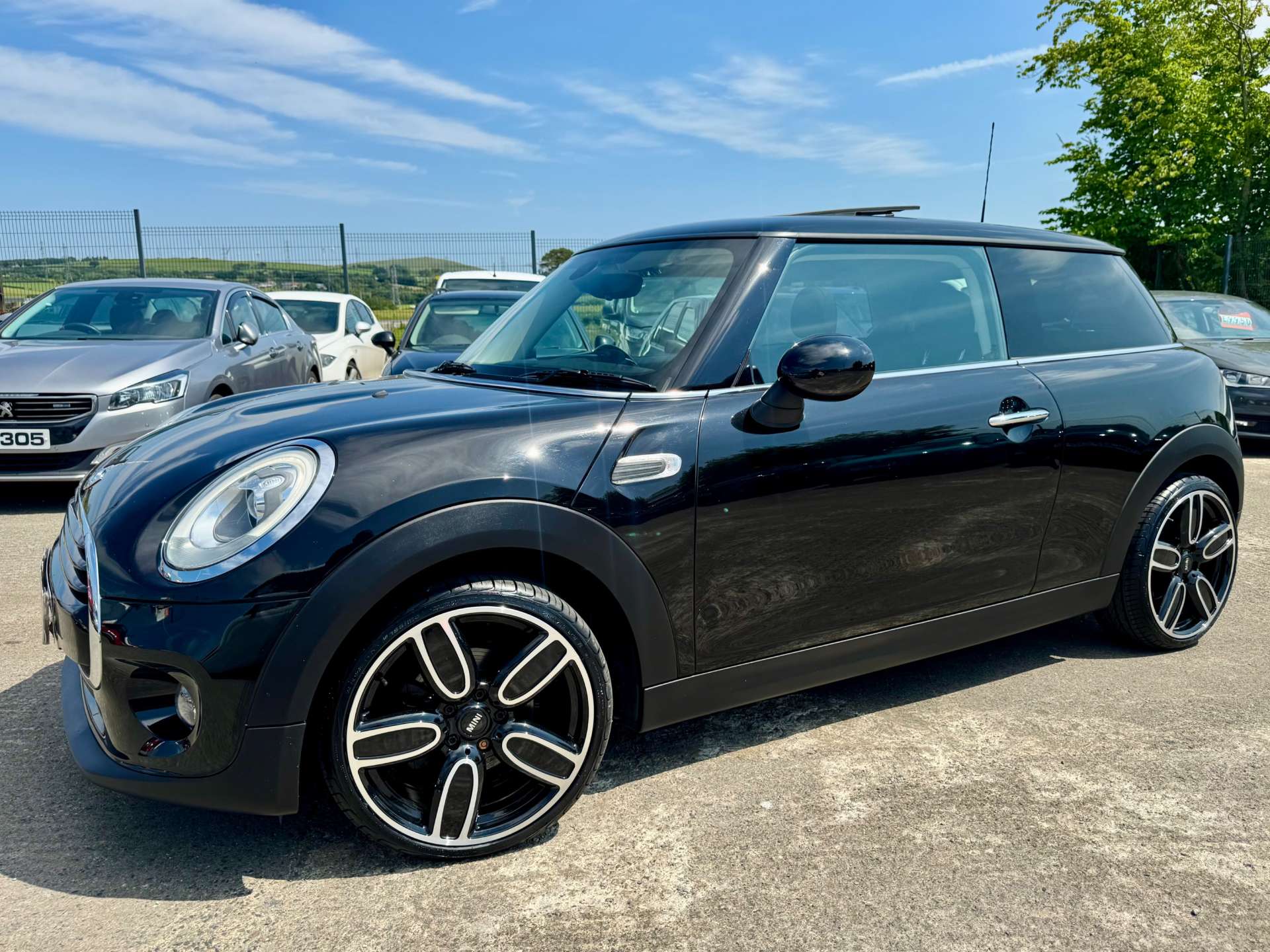 Used MINI Hatch