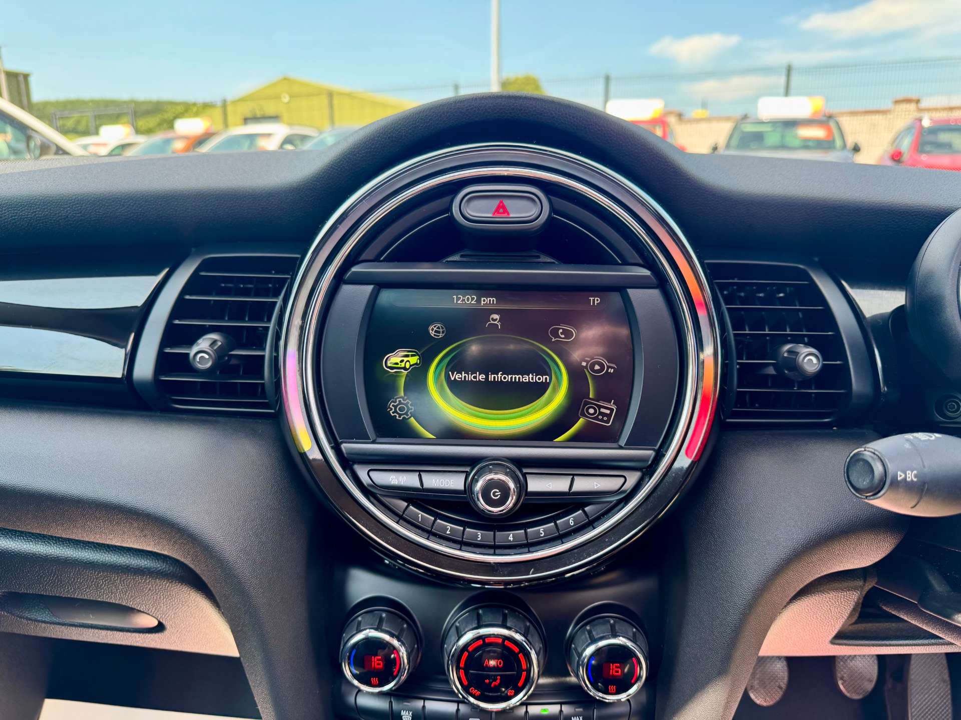 Used MINI Hatch