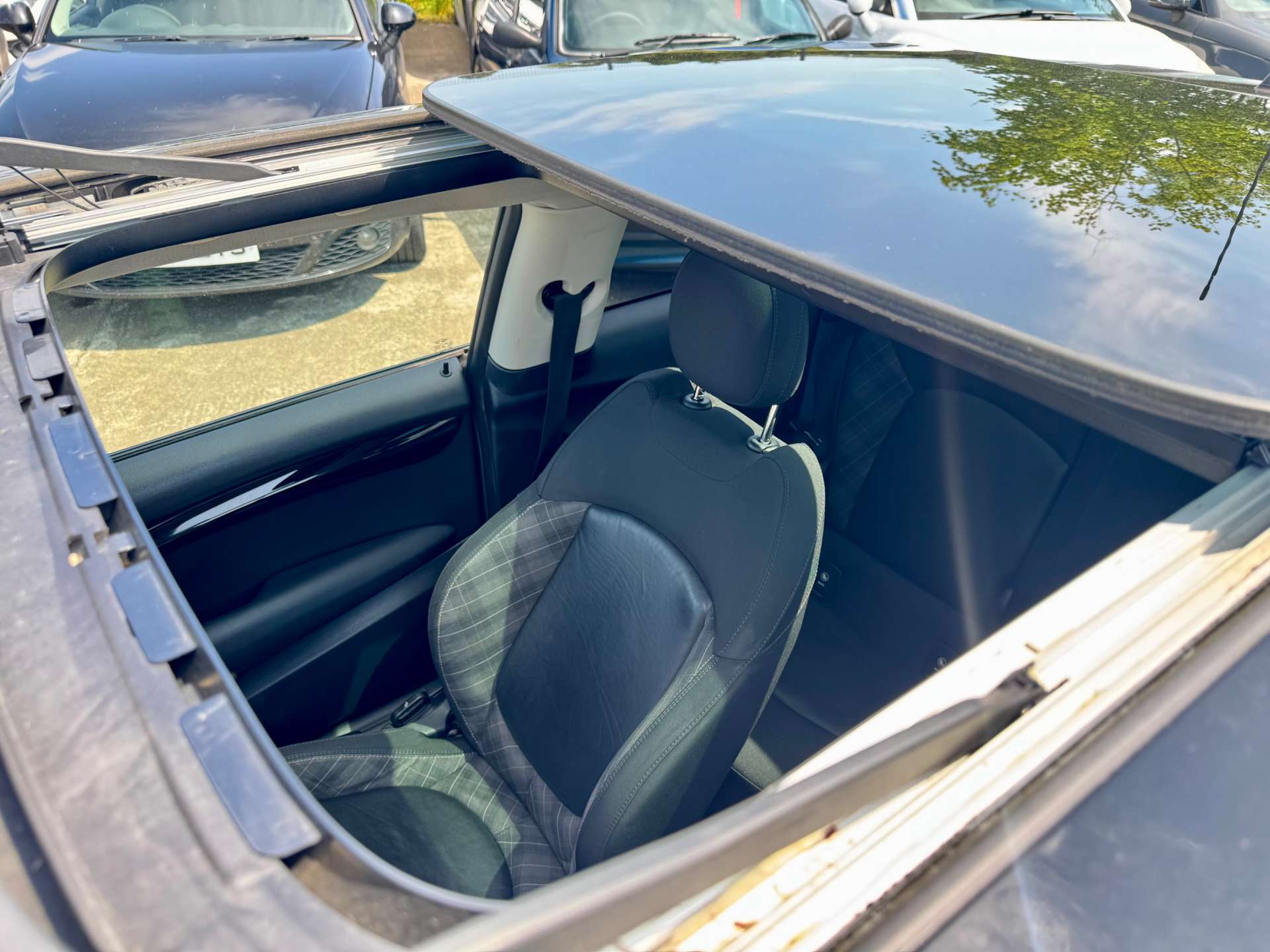 Used MINI Hatch