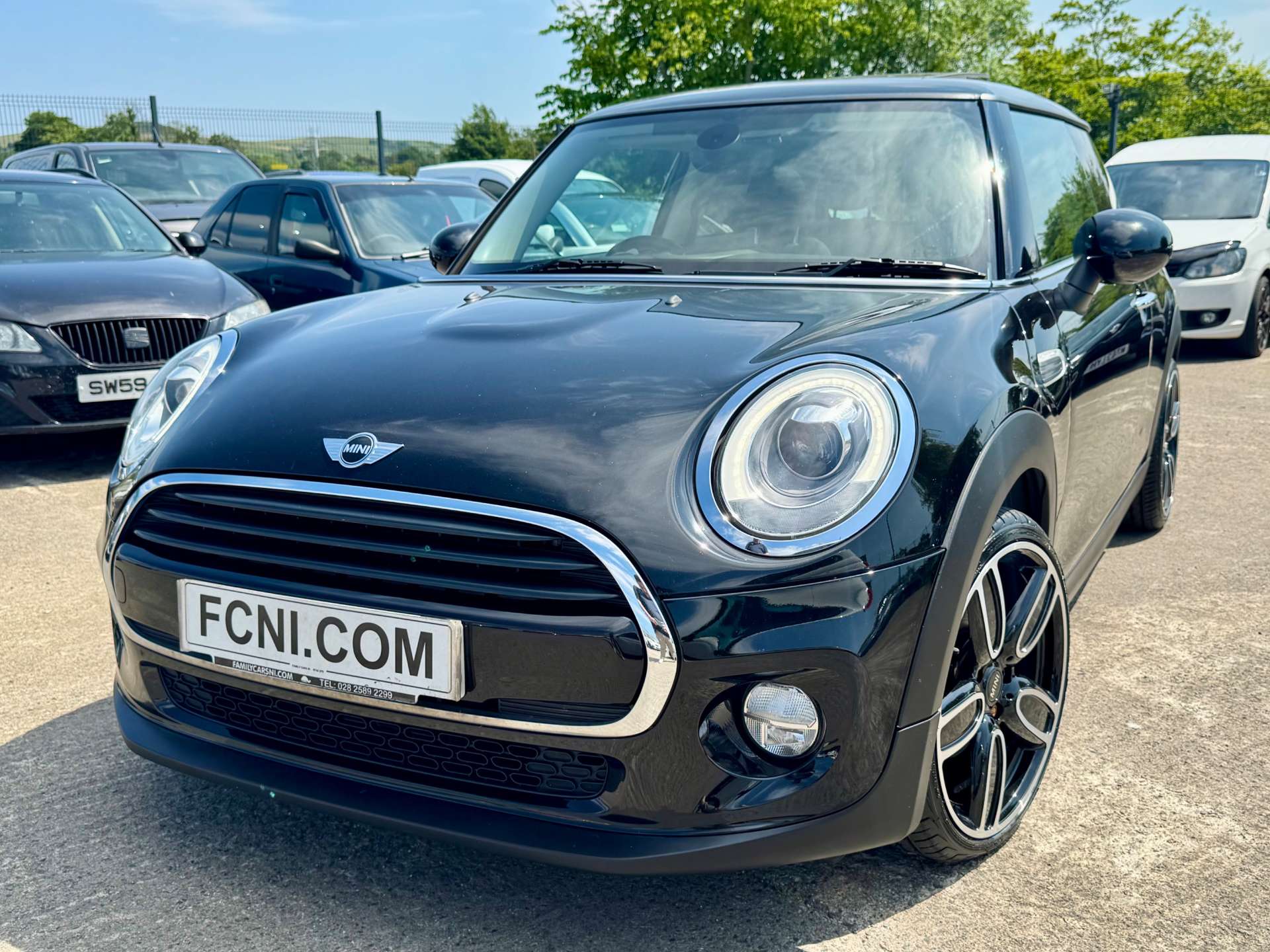 Used MINI Hatch