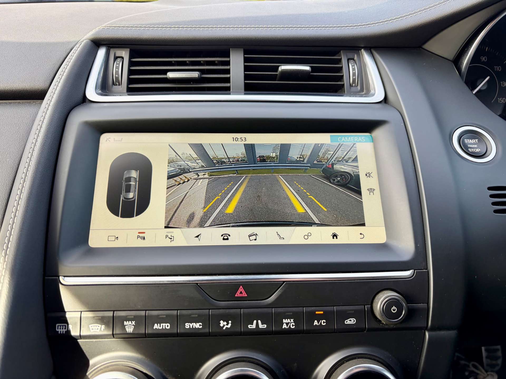 2019 Jaguar E-PACE — image 54