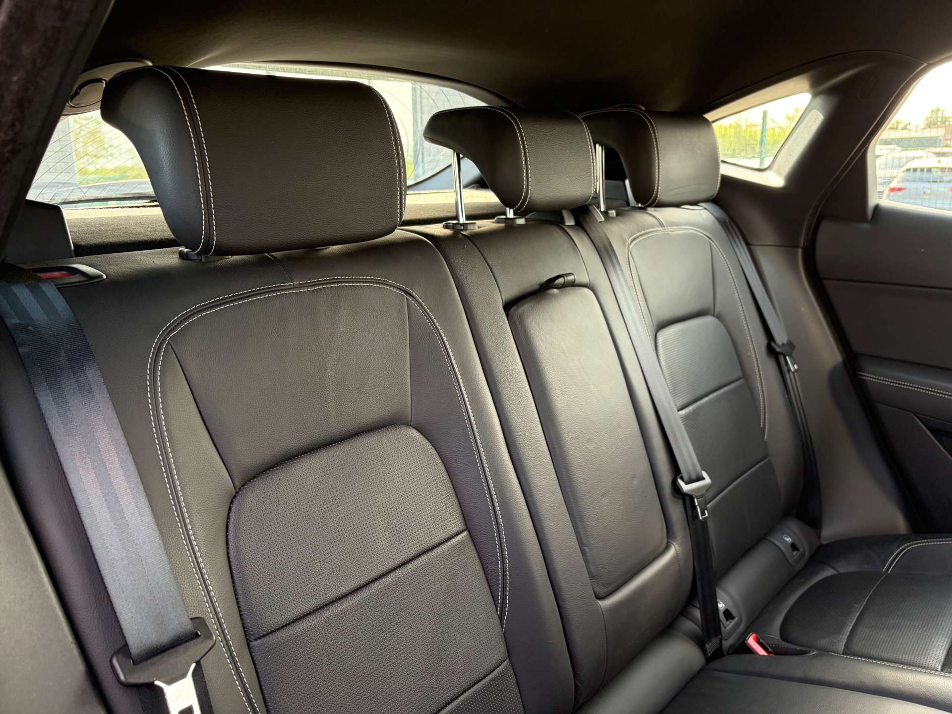 2019 Jaguar E-PACE — image 28