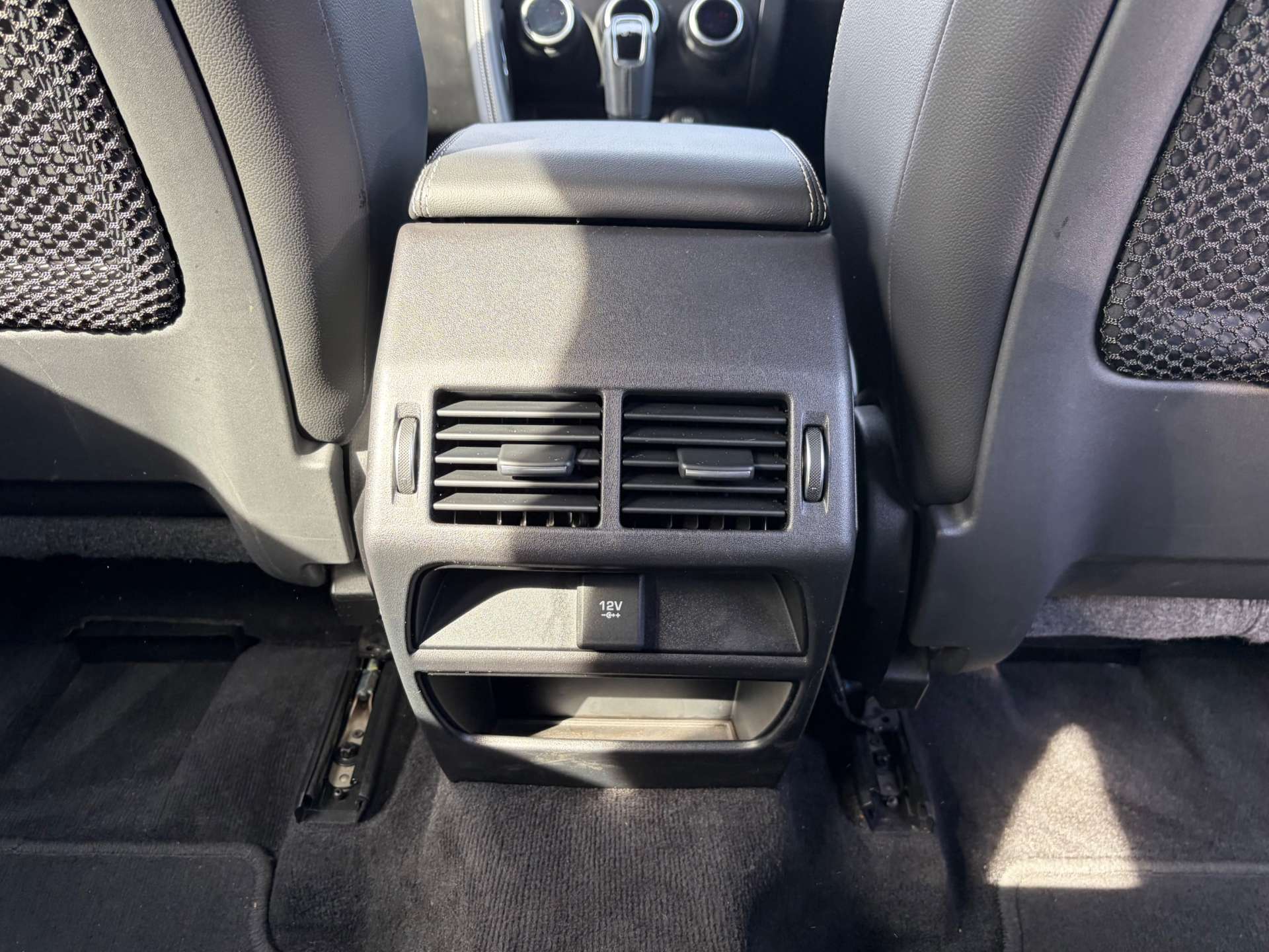 2019 Jaguar E-PACE — image 31