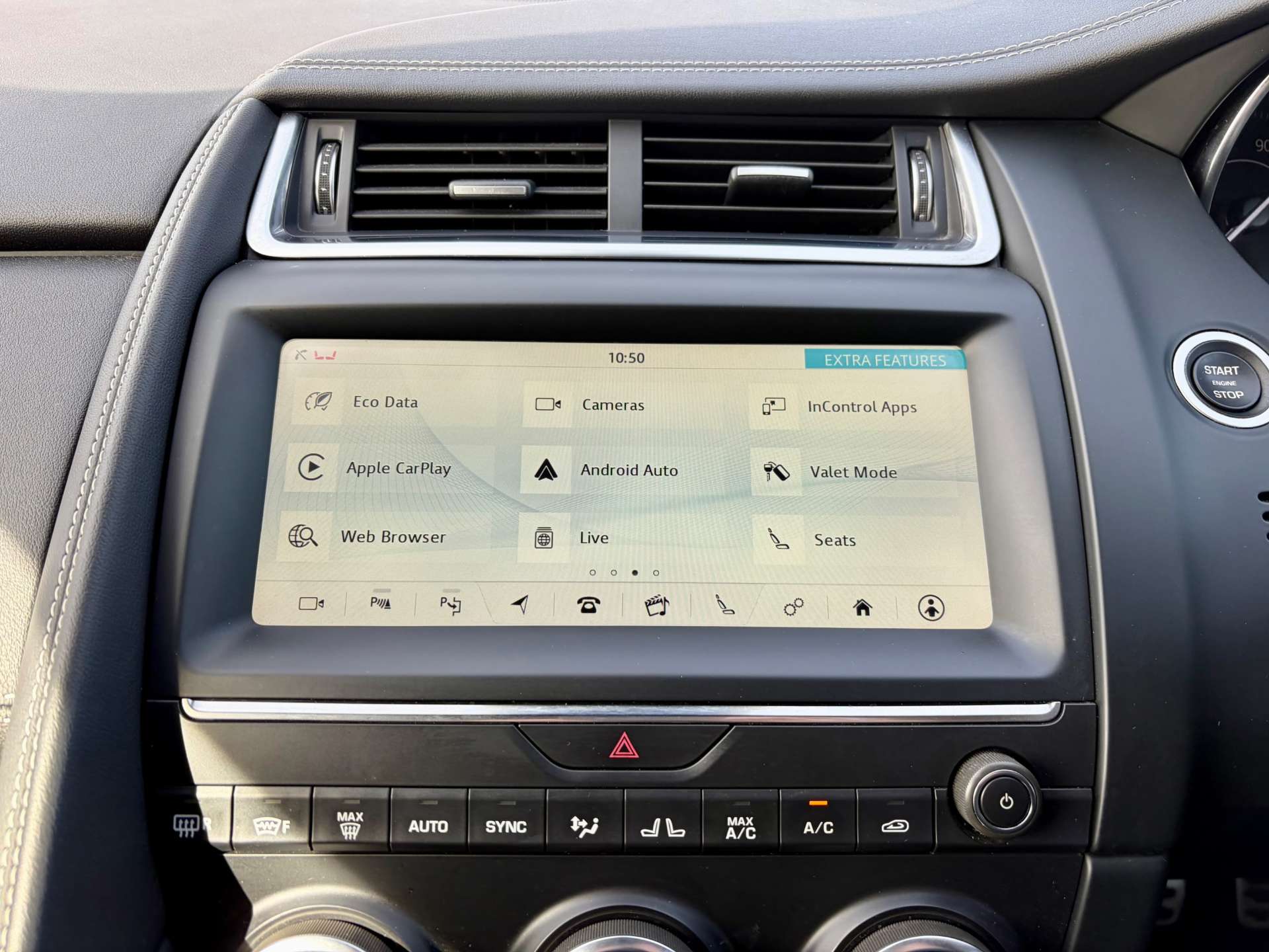 2019 Jaguar E-PACE — image 52