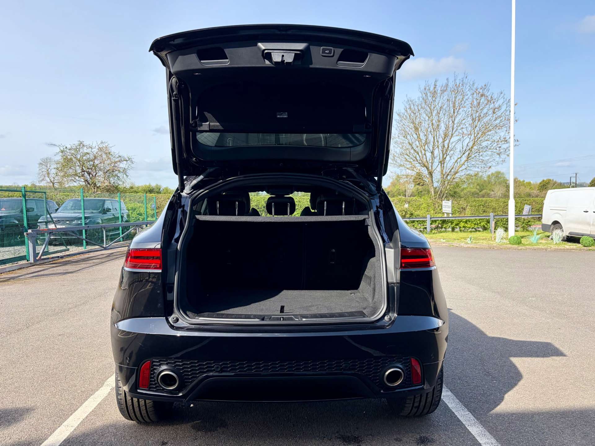 2019 Jaguar E-PACE — image 22