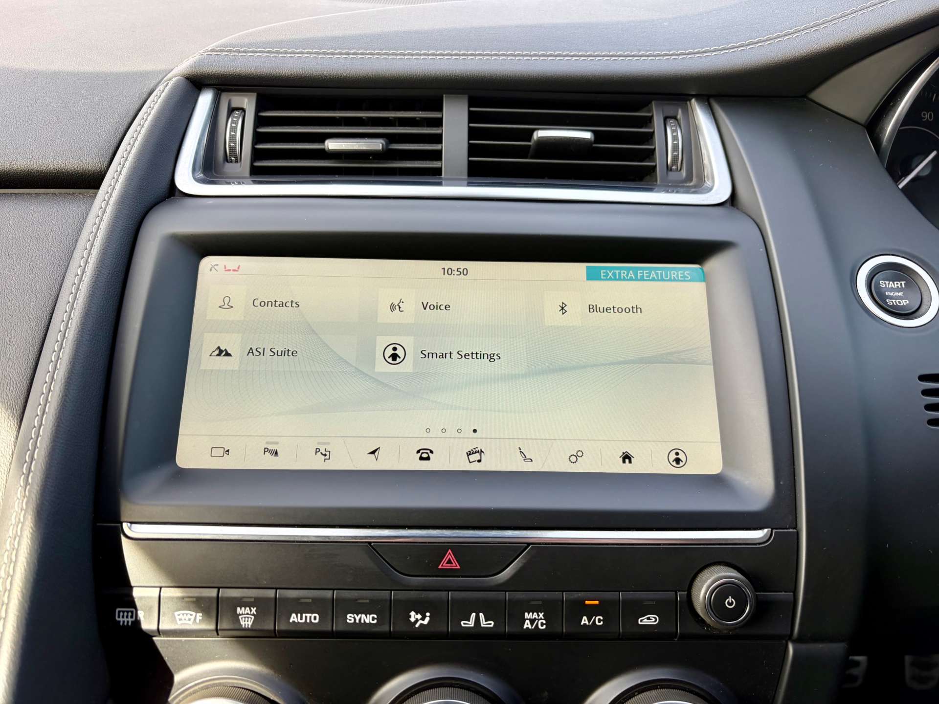 2019 Jaguar E-PACE — image 51