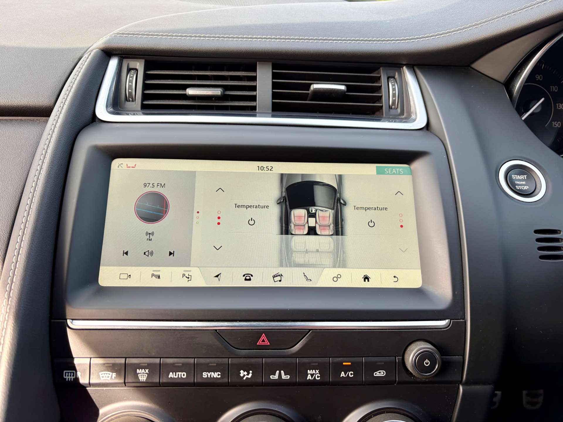 2019 Jaguar E-PACE — image 55