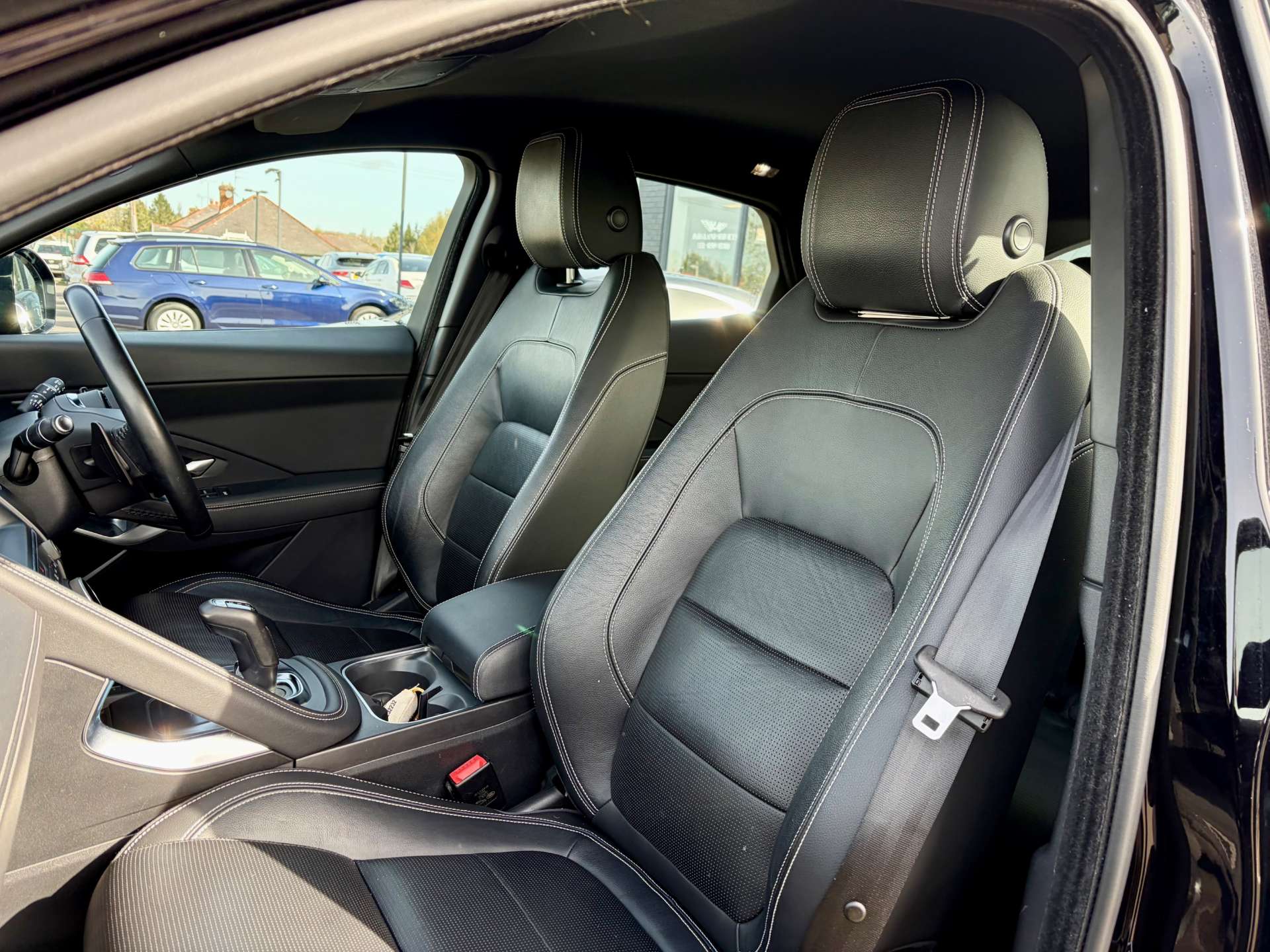 2019 Jaguar E-PACE — image 16