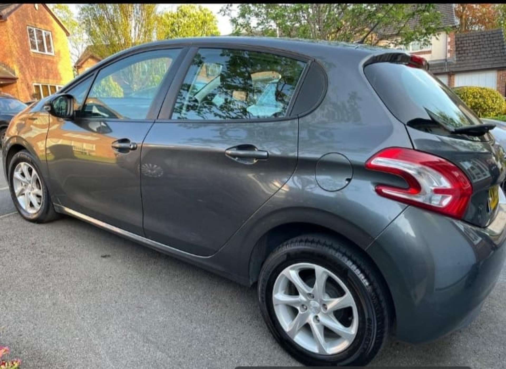 Used Peugeot 208