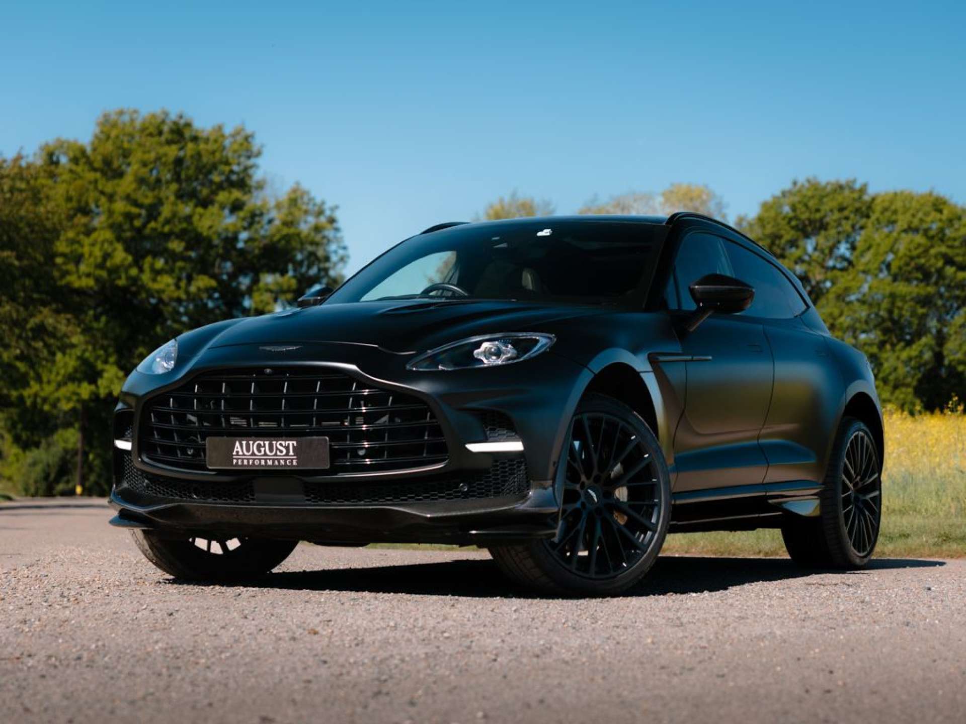 2022 Aston Martin DBX