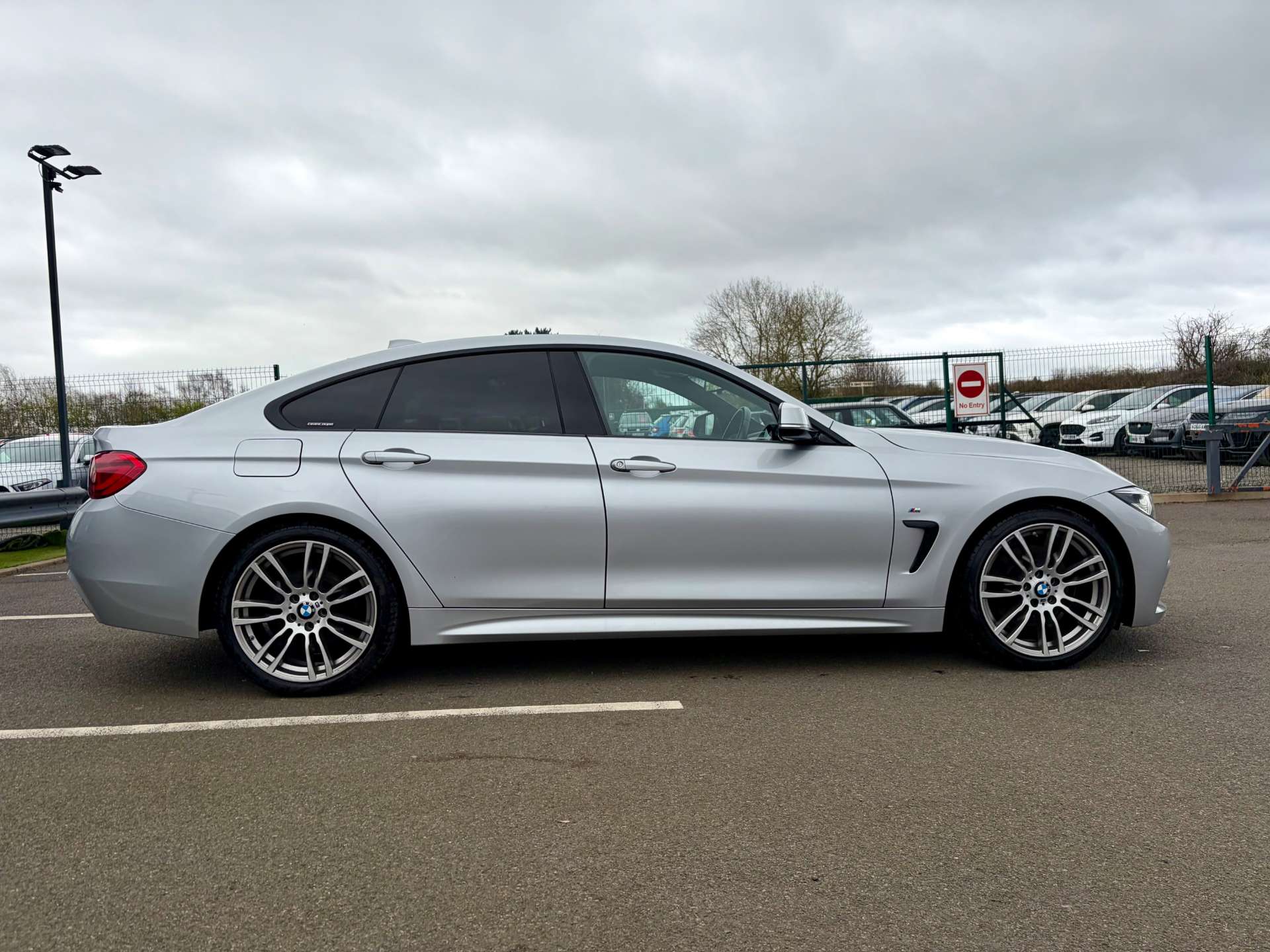 2018 BMW 430i — image 10