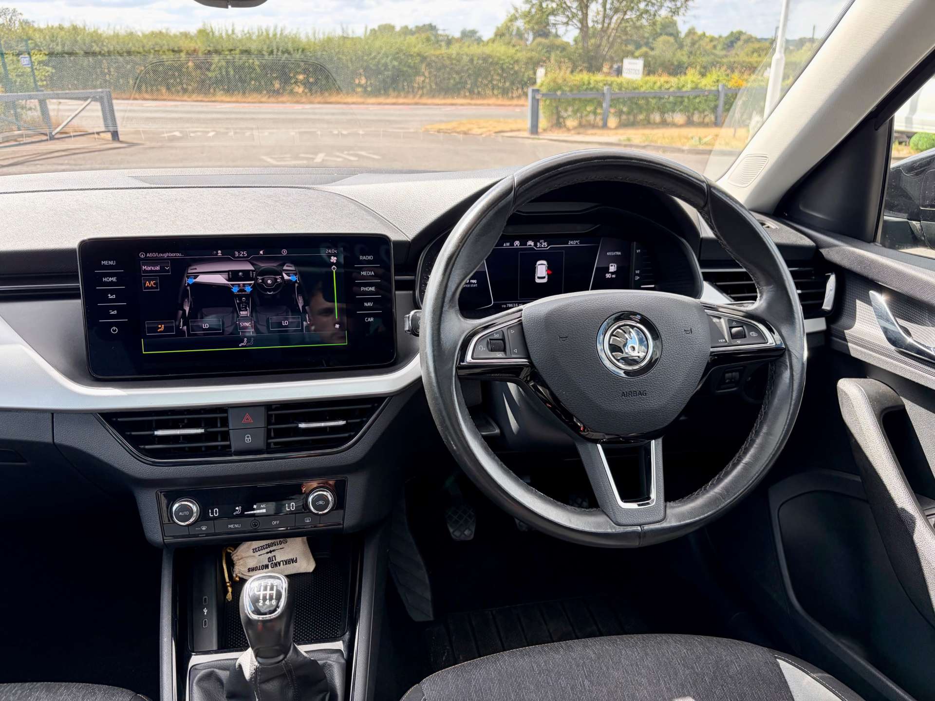 2020 Skoda Kamiq — image 3