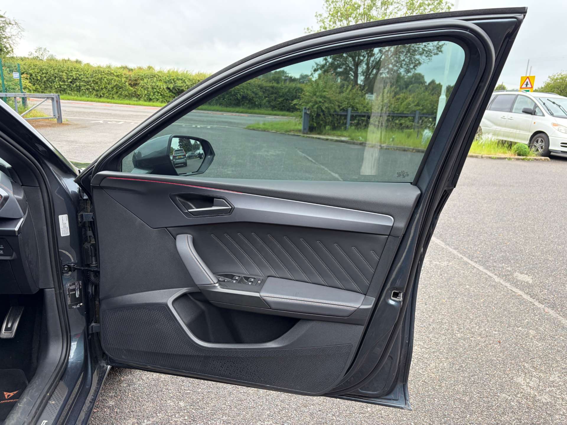 2025 Cupra Leon — image 52