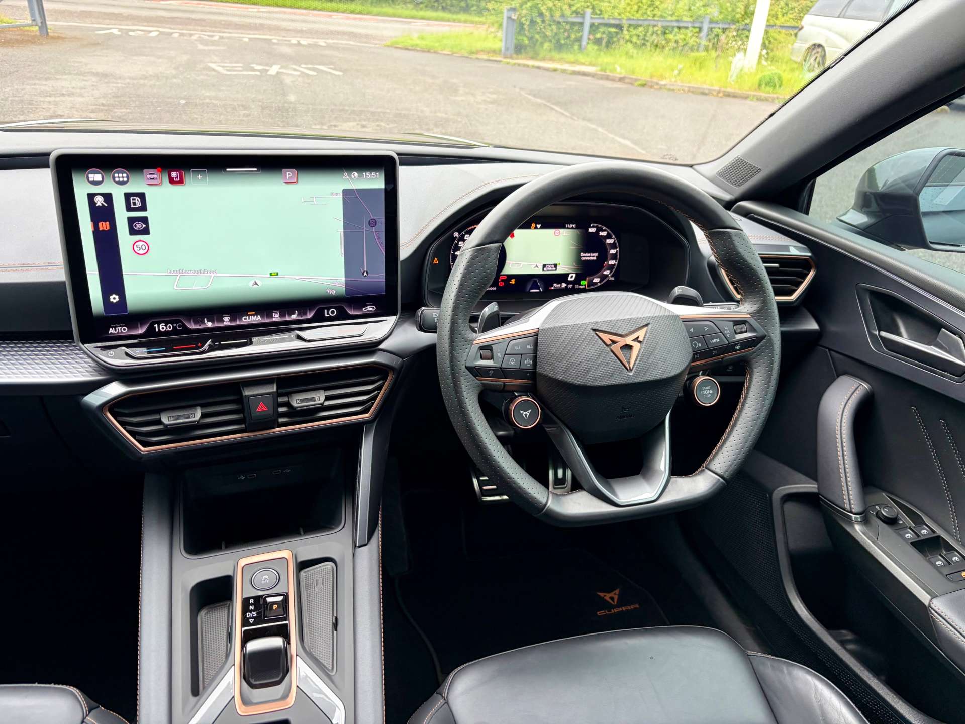 2025 Cupra Leon — image 4